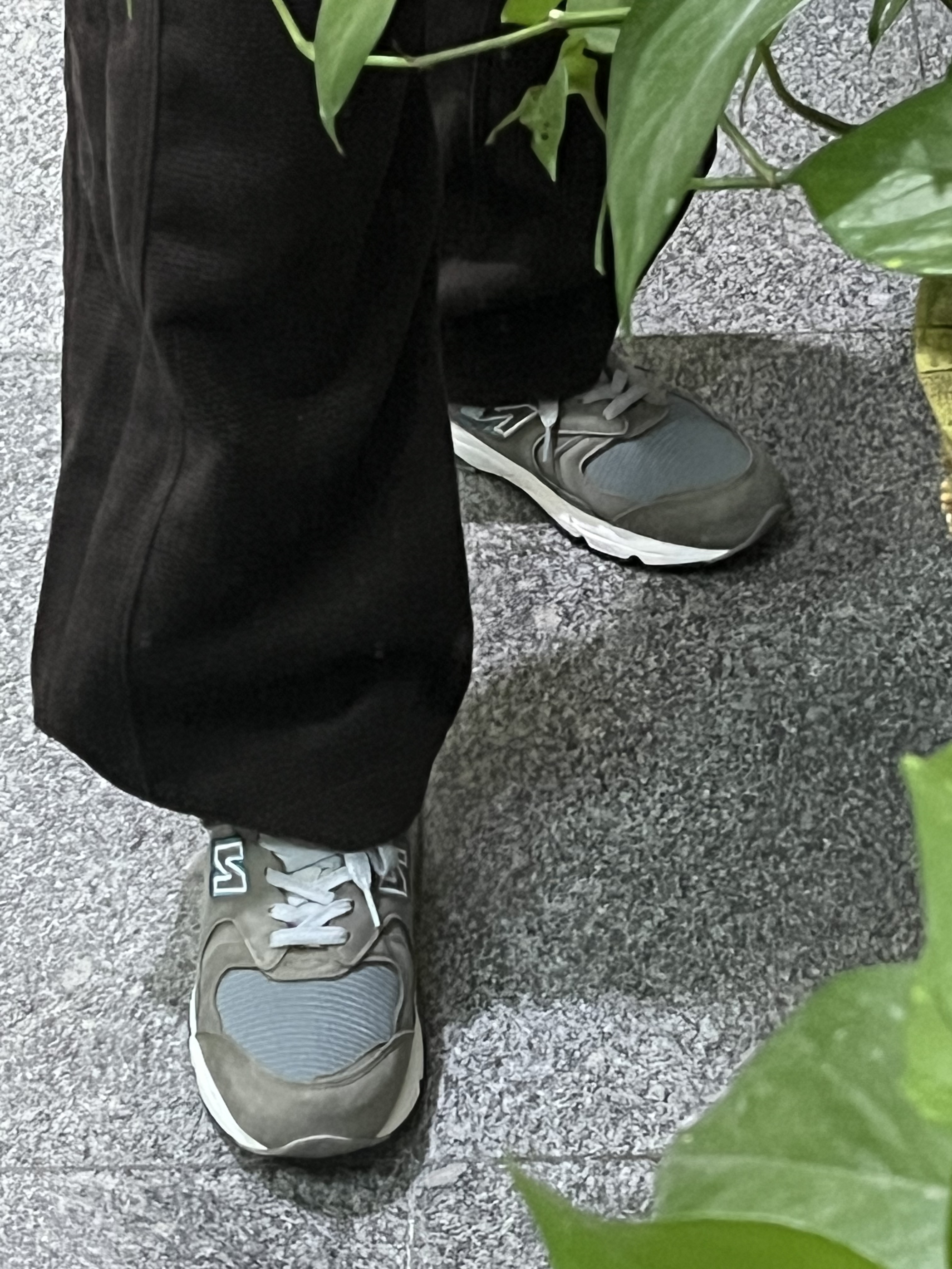 New Balance 1700 Made in USA Brown Steel Blue 착용 스타일