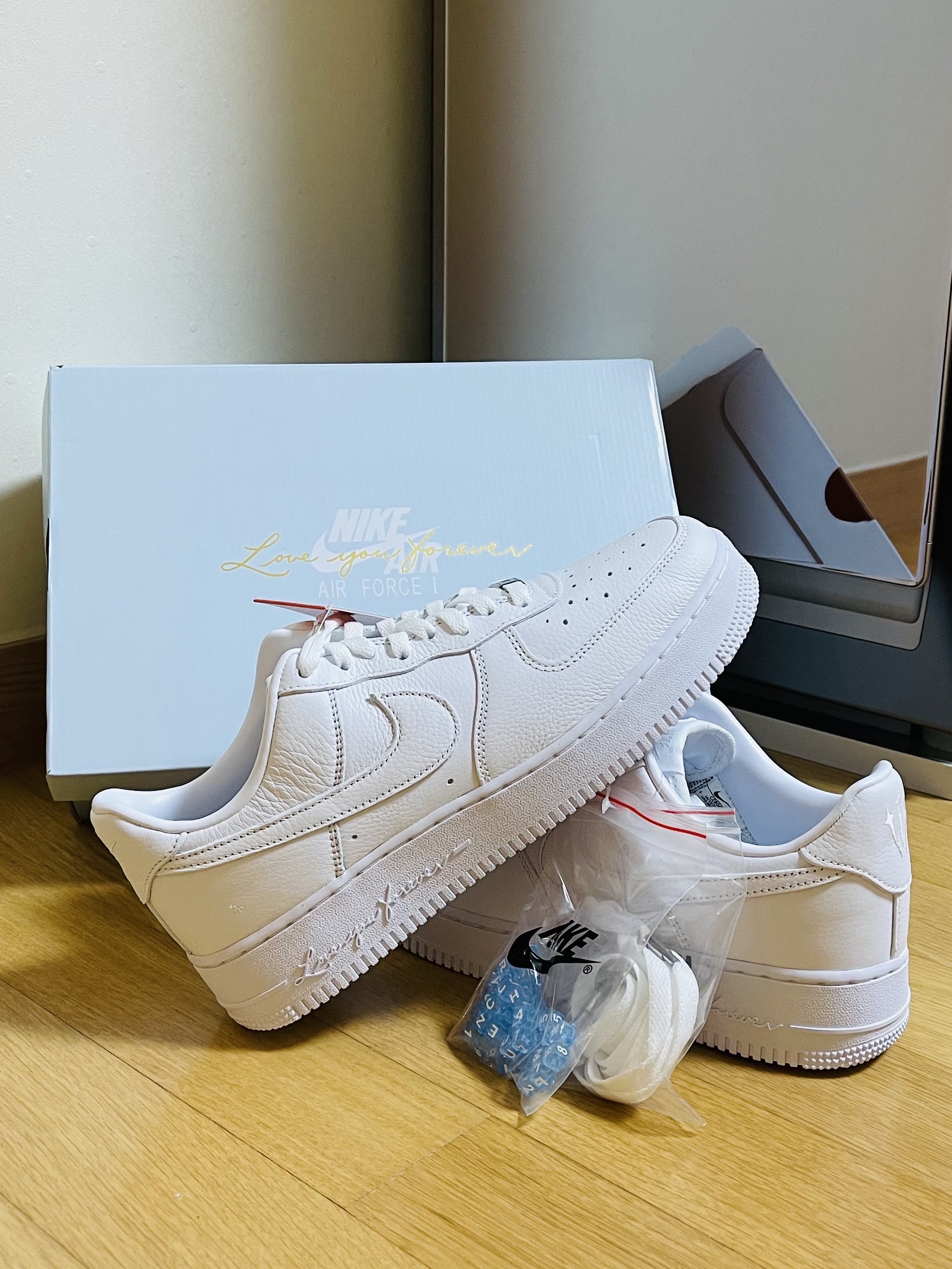Nike x Drake Nocta Air Force 1 Low SP Certified Lover Boy White 착용 스타일