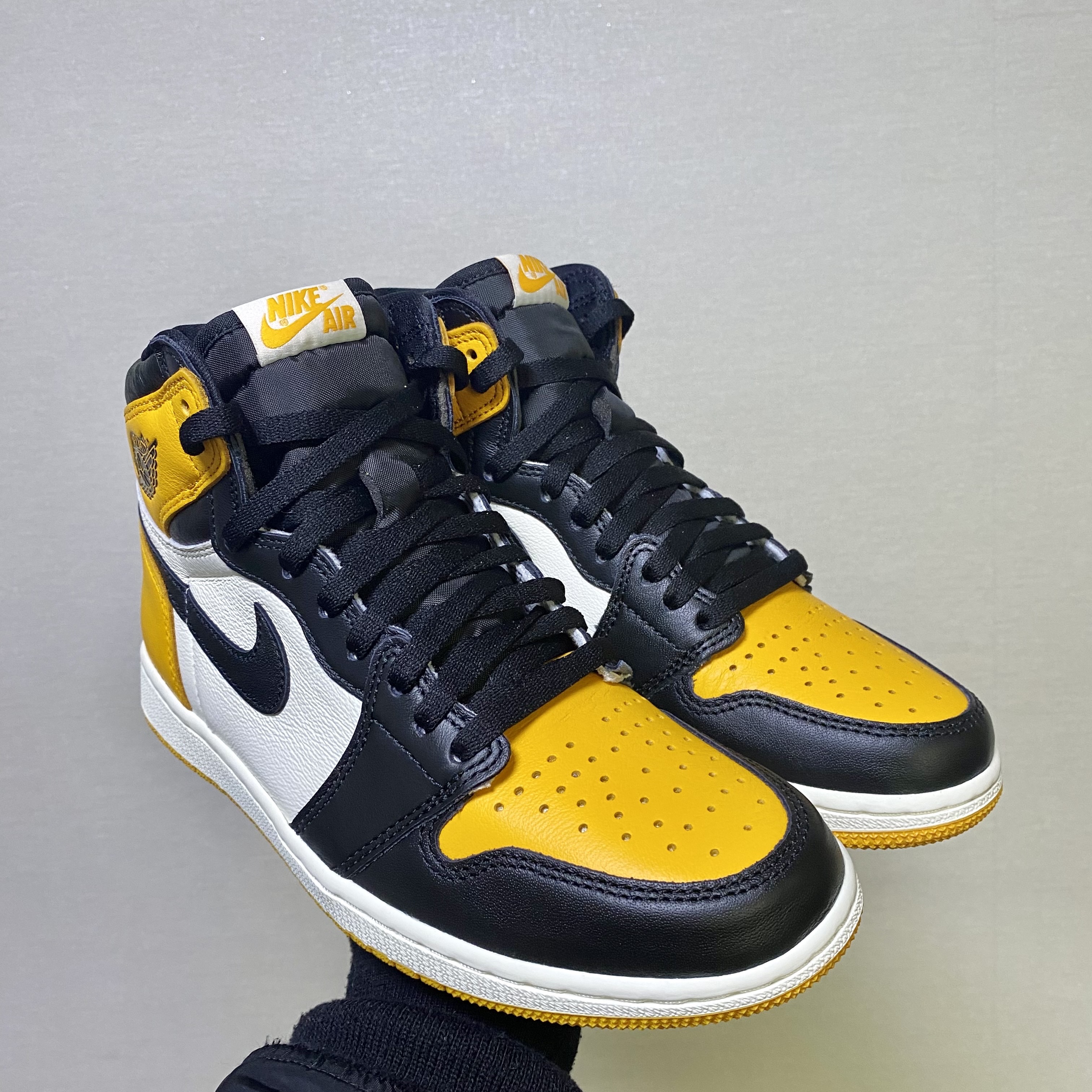 Jordan 1 Retro High OG Taxi 착용 스타일 - 3