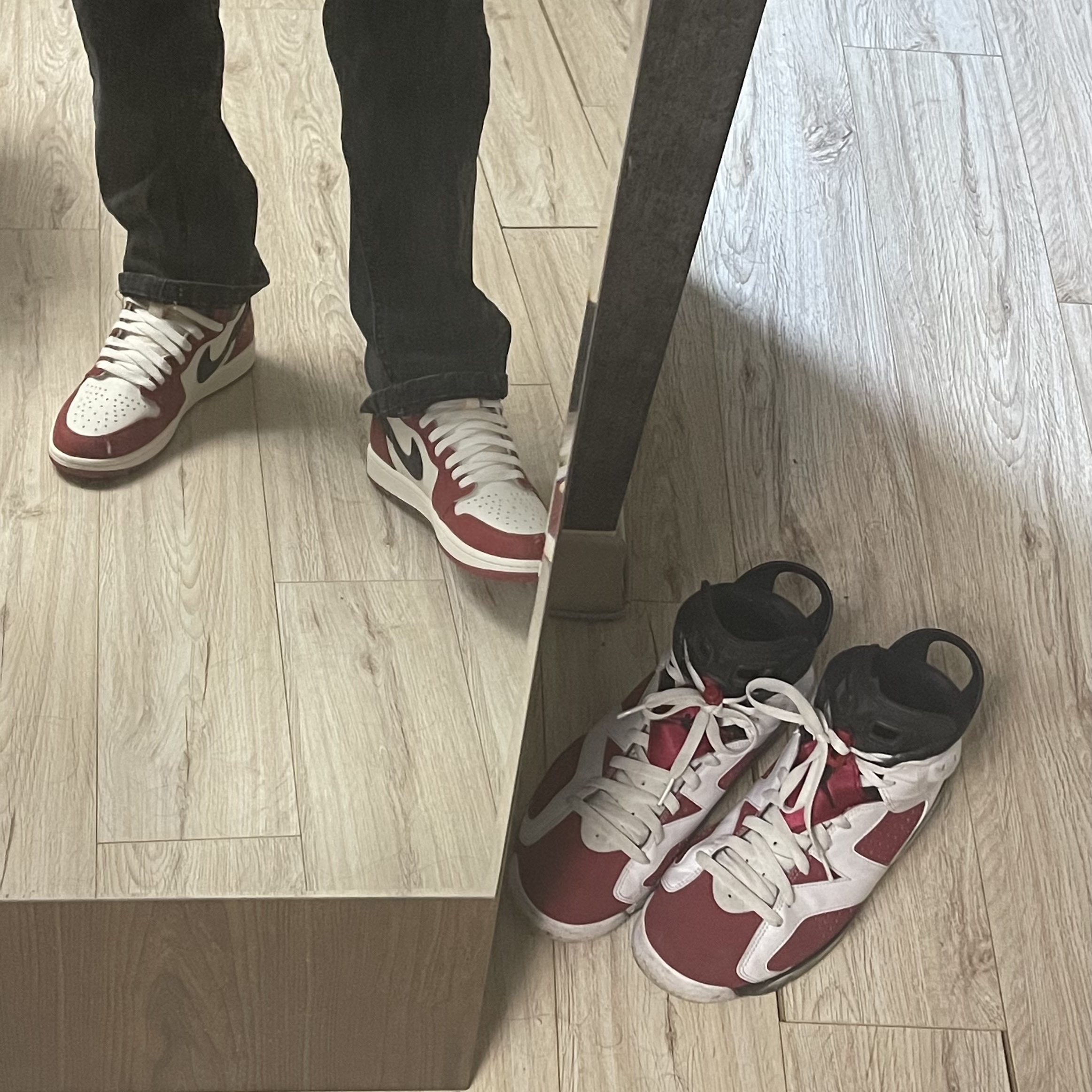 Jordan 1 Retro High OG Chicago 2022, Jordan 6 Retro Carmine 2021 착용 스타일 - 3