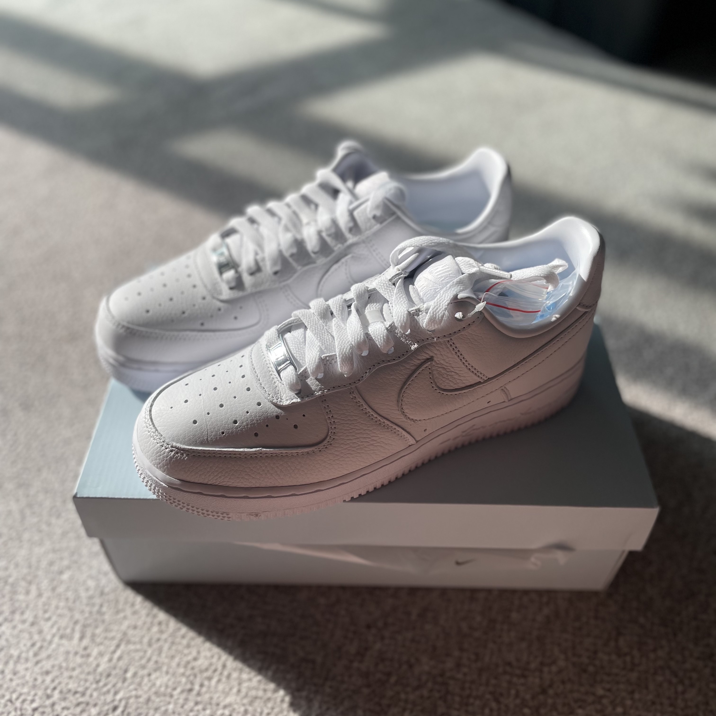 Nike x Drake Nocta Air Force 1 Low SP Certified Lover Boy White 착용 스타일 - 1