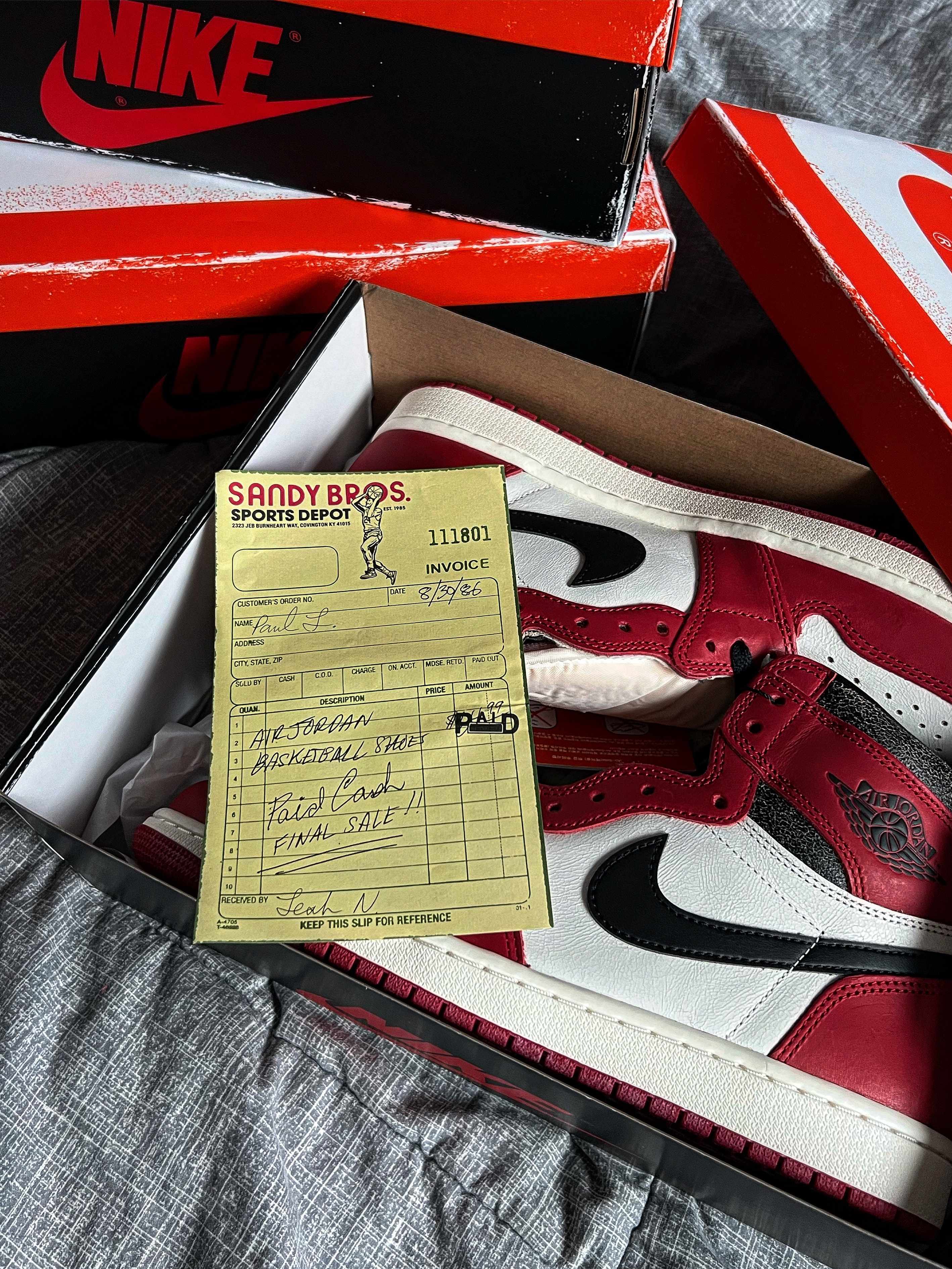 Jordan 1 Retro High OG Chicago 2022, Zara x Ader Error Patchwork Oversize Knit Sweater Cream 착용 스타일 - 5