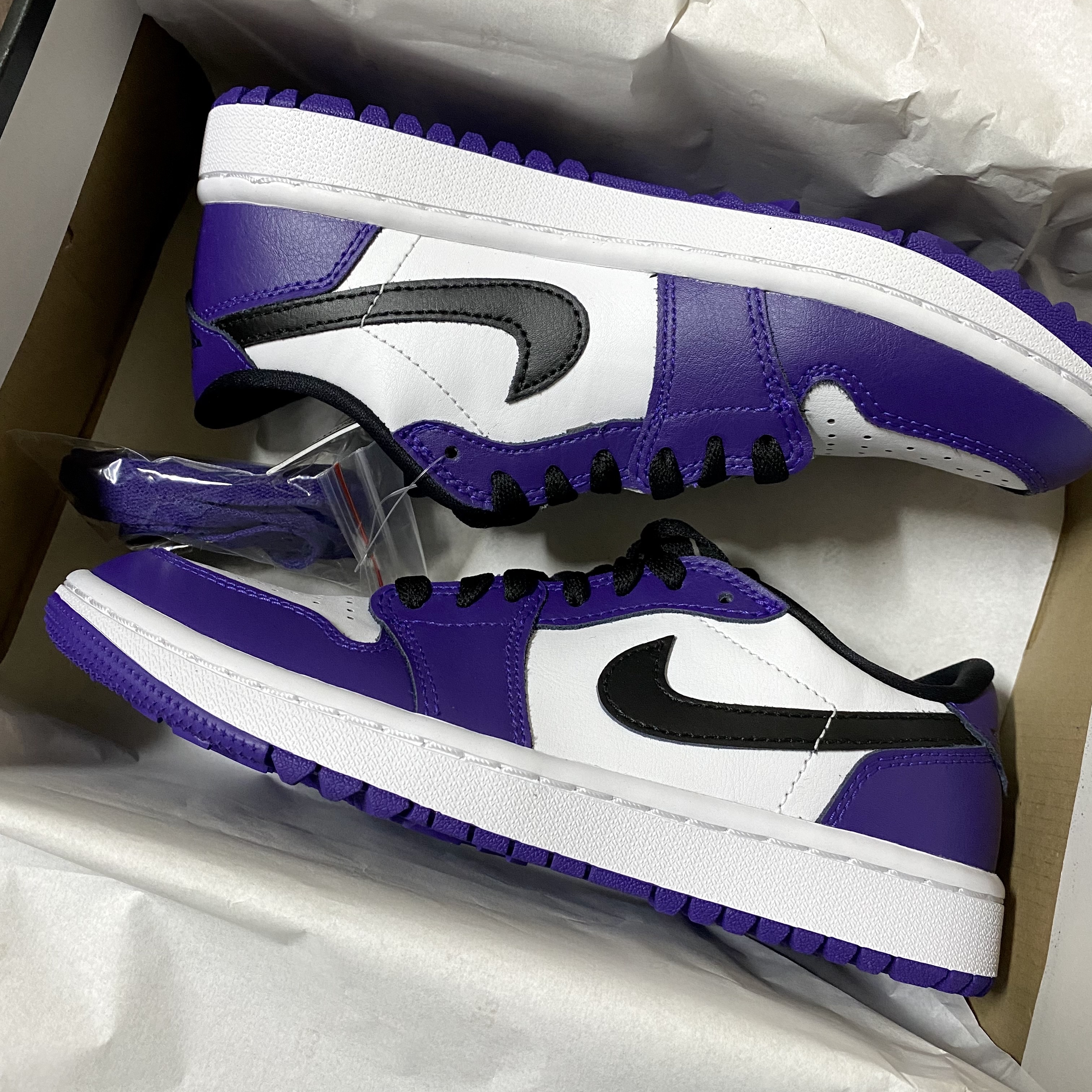 Jordan 1 Low Golf Court Purple 착용 스타일