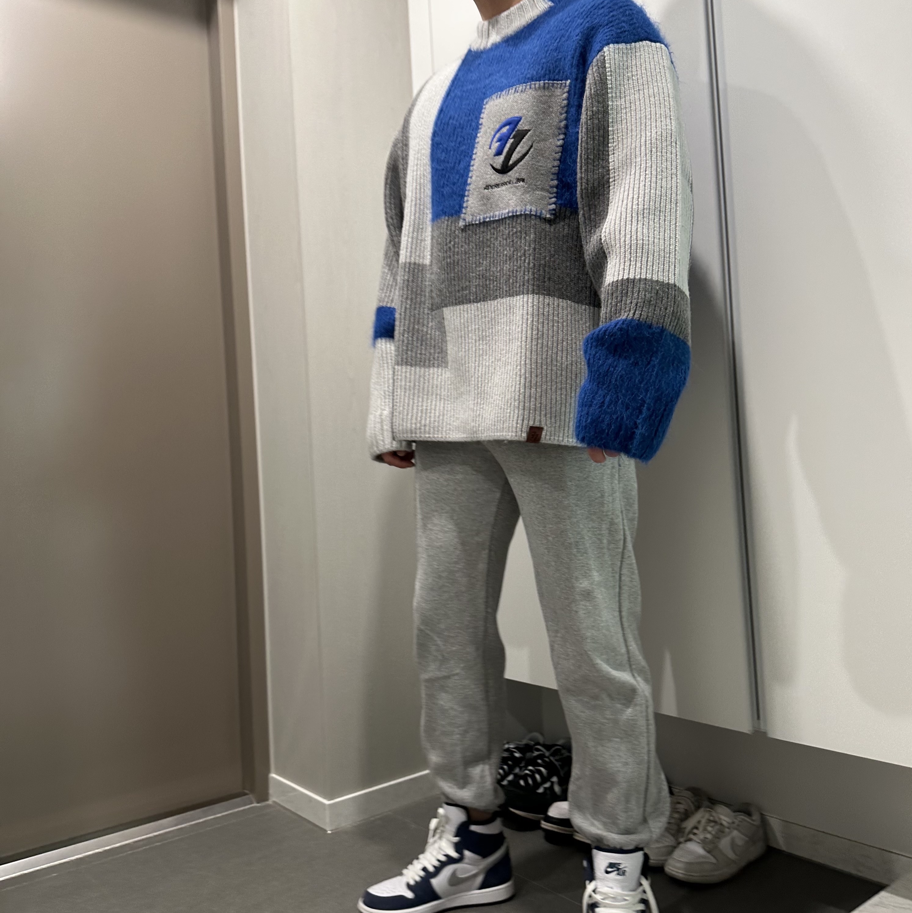 Zara x Ader Error Patchwork Oversize Knit Sweater Multicolor 착용 스타일