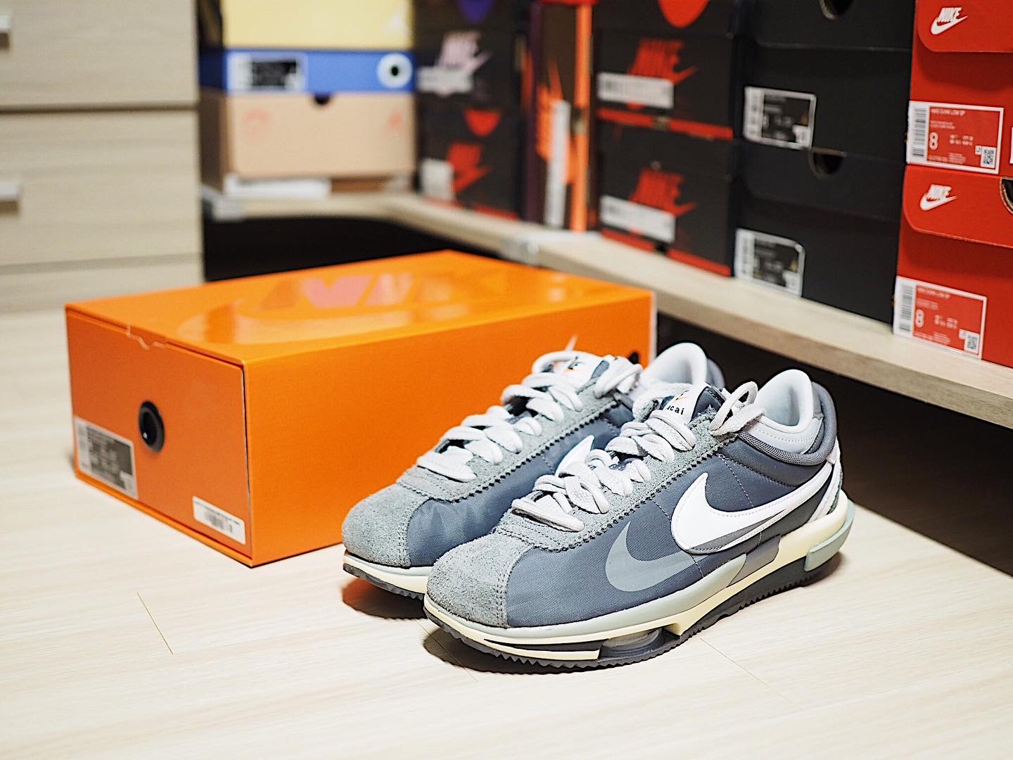 Nike x Sacai Zoom Cortez SP Iron Grey 착용 스타일 - 1