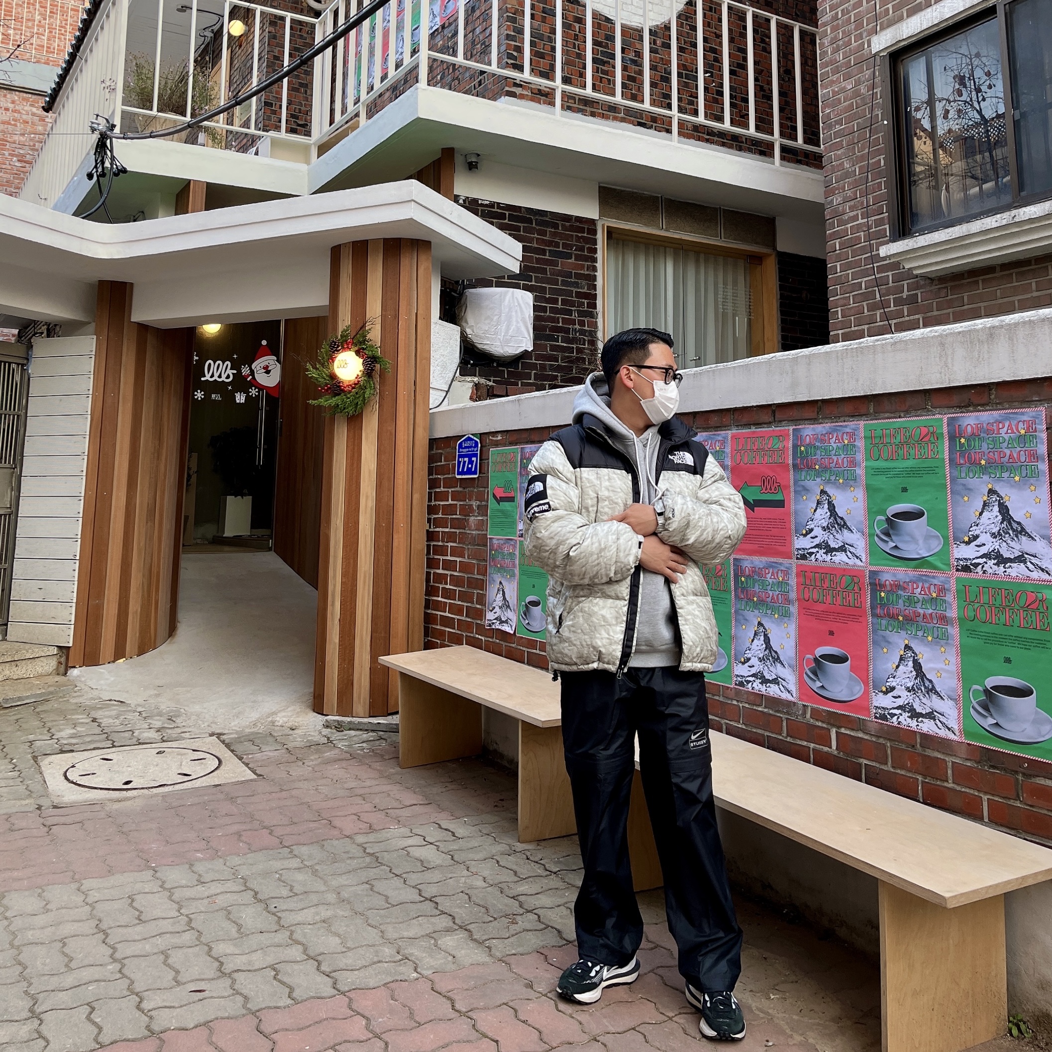 Supreme x The North Face Paper Print Nuptse Jacket - 19FW, Nike x Stussy NRG FL Storm-Fit Pants Black (DO7170-010) 착용 스타일