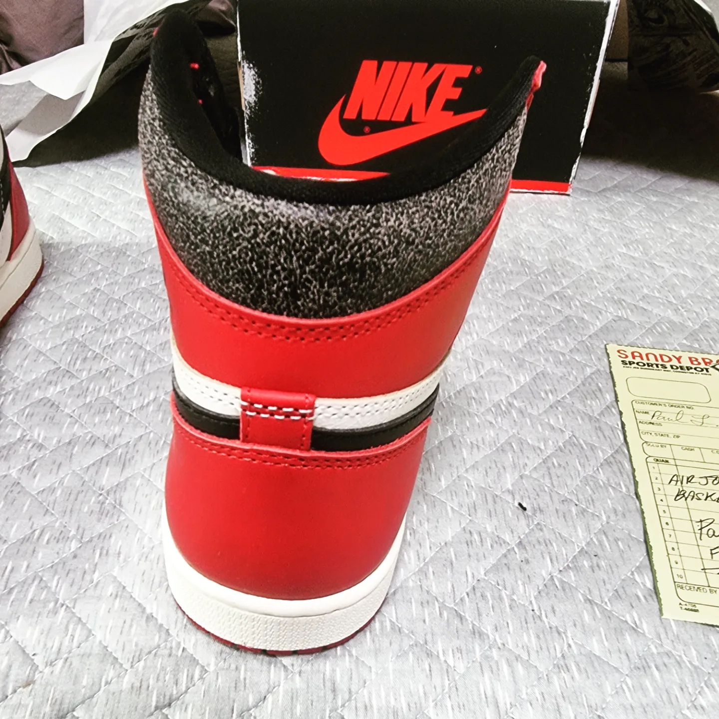 Jordan 1 Retro High OG Chicago 2022 착용 스타일 - 3