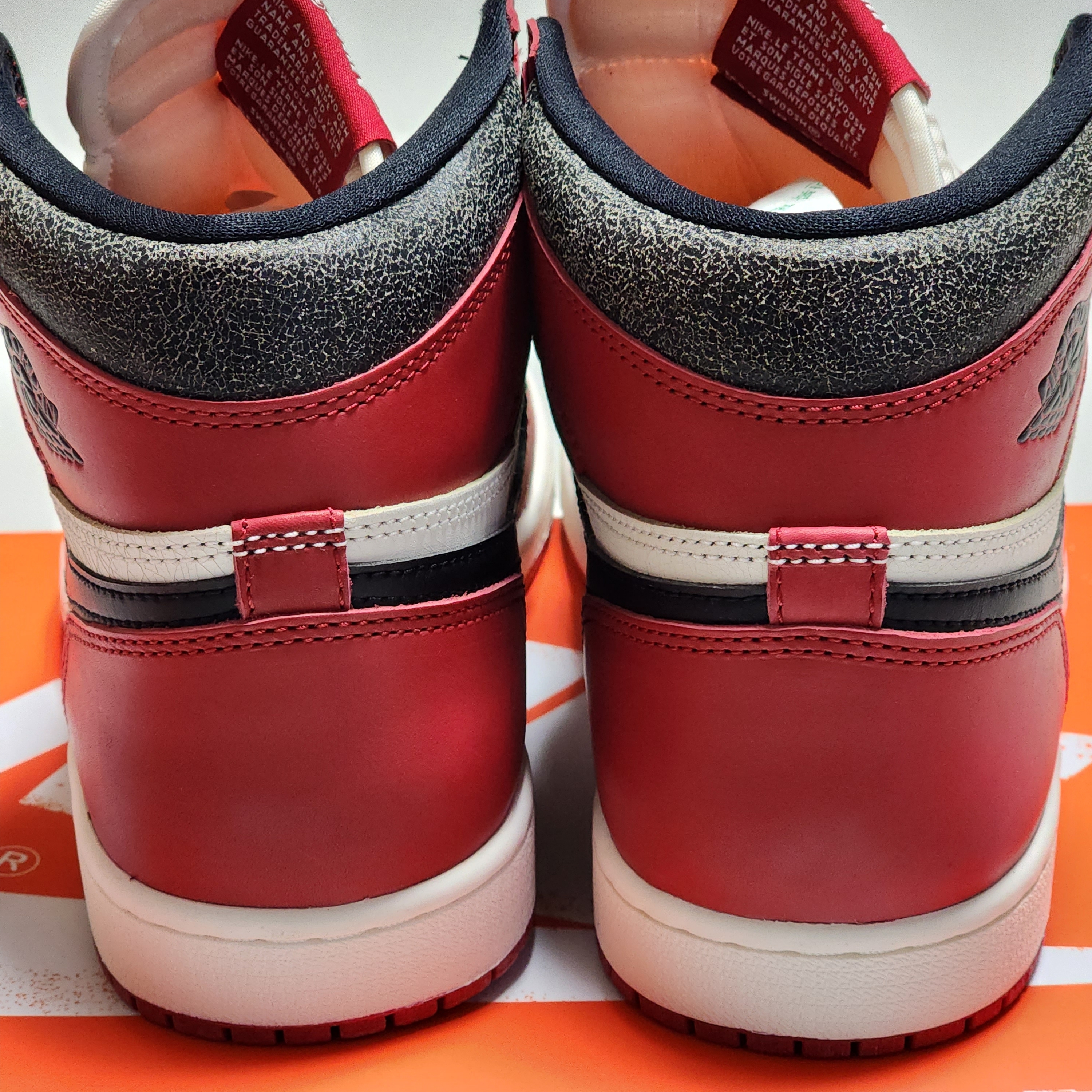 Jordan 1 Retro High OG Chicago 2022 착용 스타일 - 3