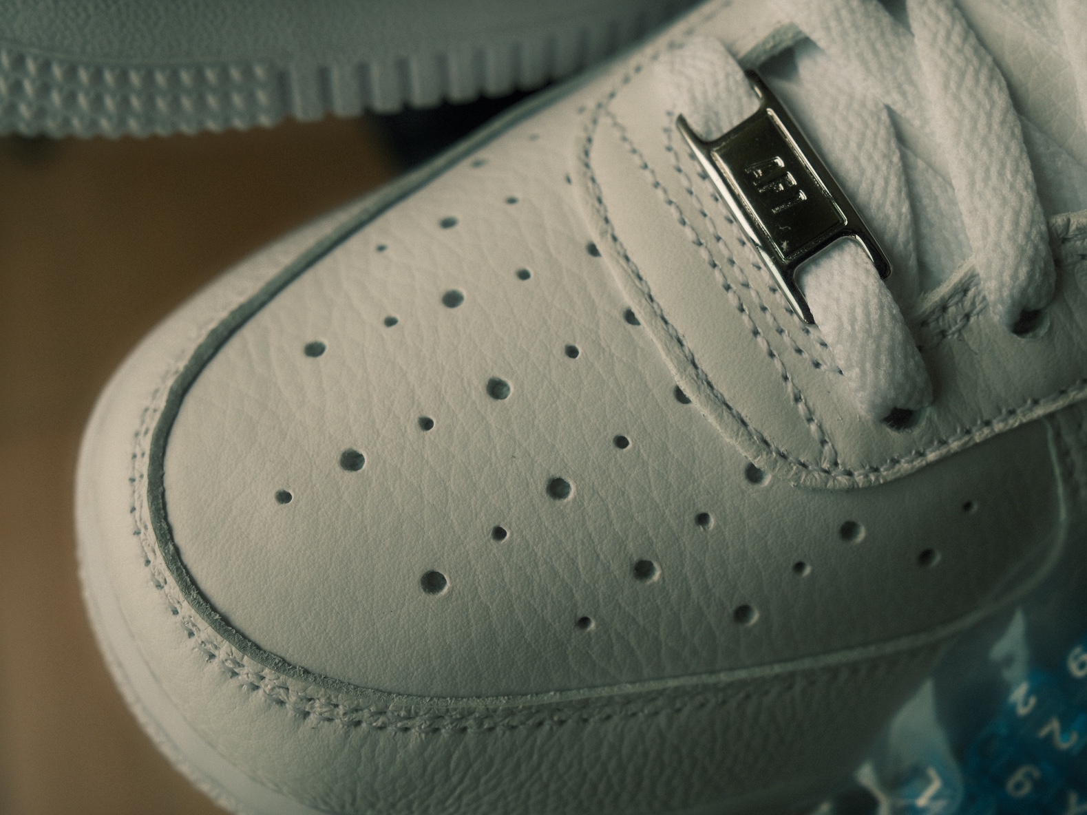 Nike x Drake Nocta Air Force 1 Low SP Certified Lover Boy White 착용 스타일 - 4