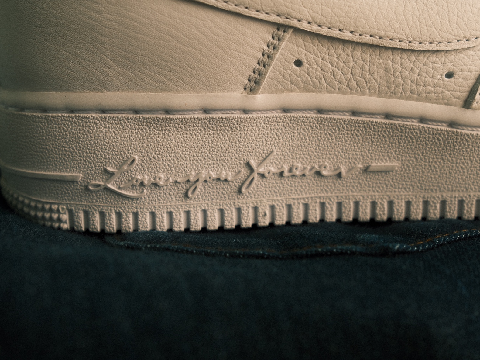 Nike x Drake Nocta Air Force 1 Low SP Certified Lover Boy White 착용 스타일 - 1