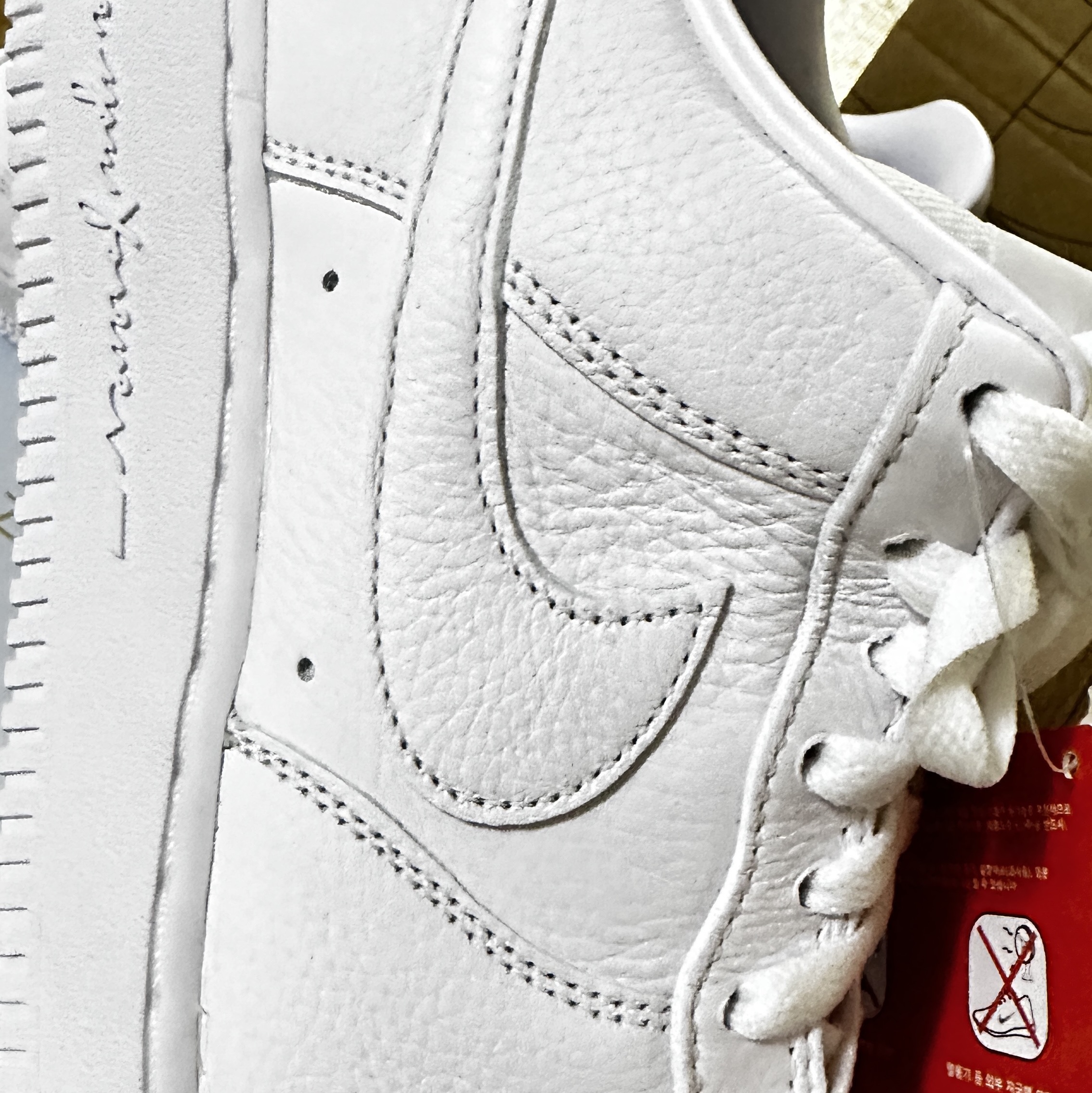 Nike x Drake Nocta Air Force 1 Low SP Certified Lover Boy White 착용 스타일 - 2