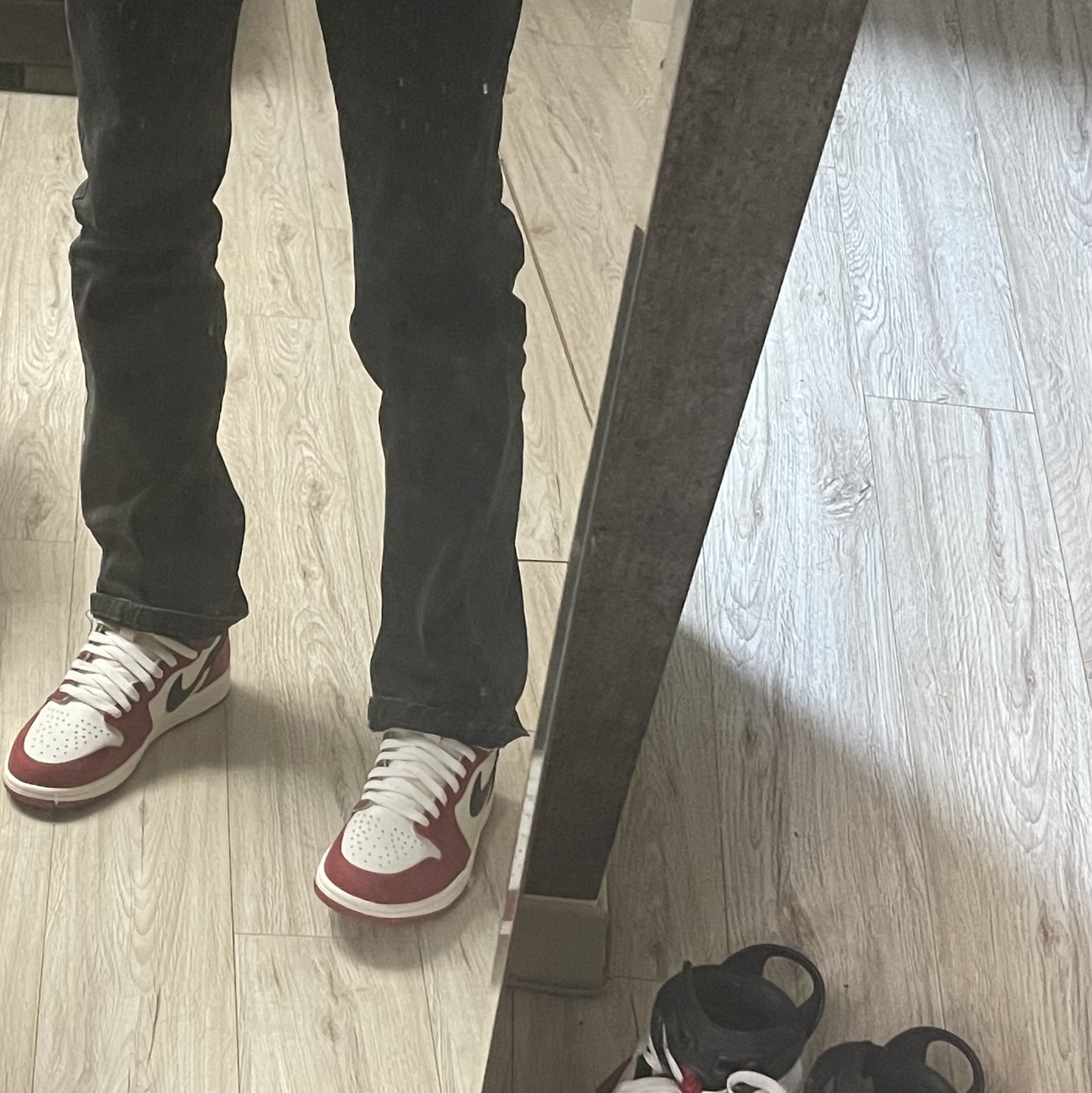 Jordan 1 Retro High OG Chicago 2022, Jordan 6 Retro Carmine 2021 착용 스타일 - 2
