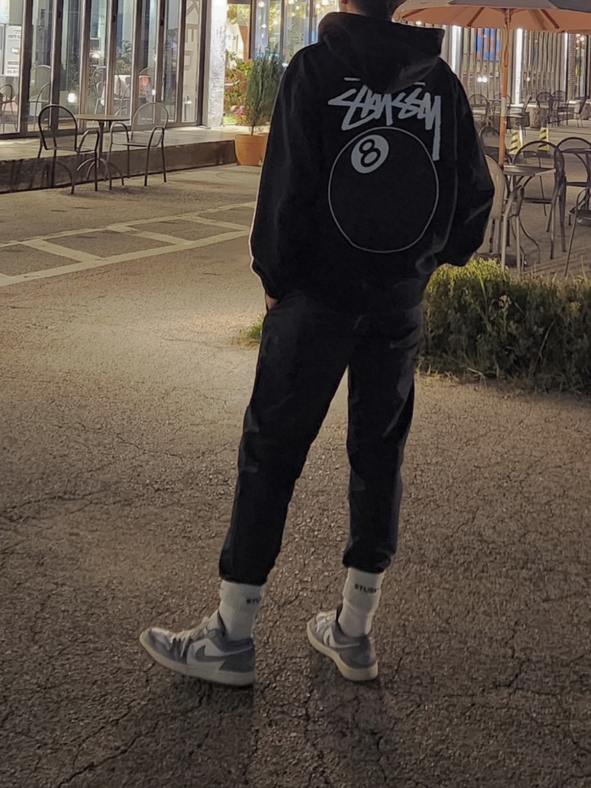 Nike x Stussy NRG Crew Socks White Black, Jordan 1 Low Stealth and White 착용 스타일