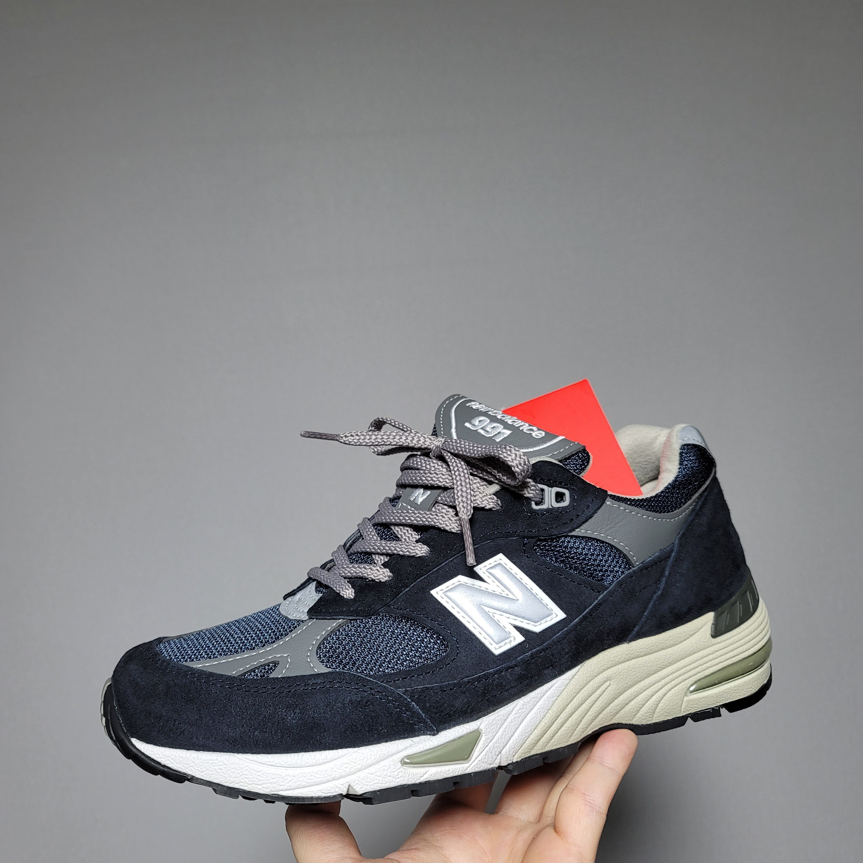 New Balance 991 Made in UK Navy 착용 스타일 - 1