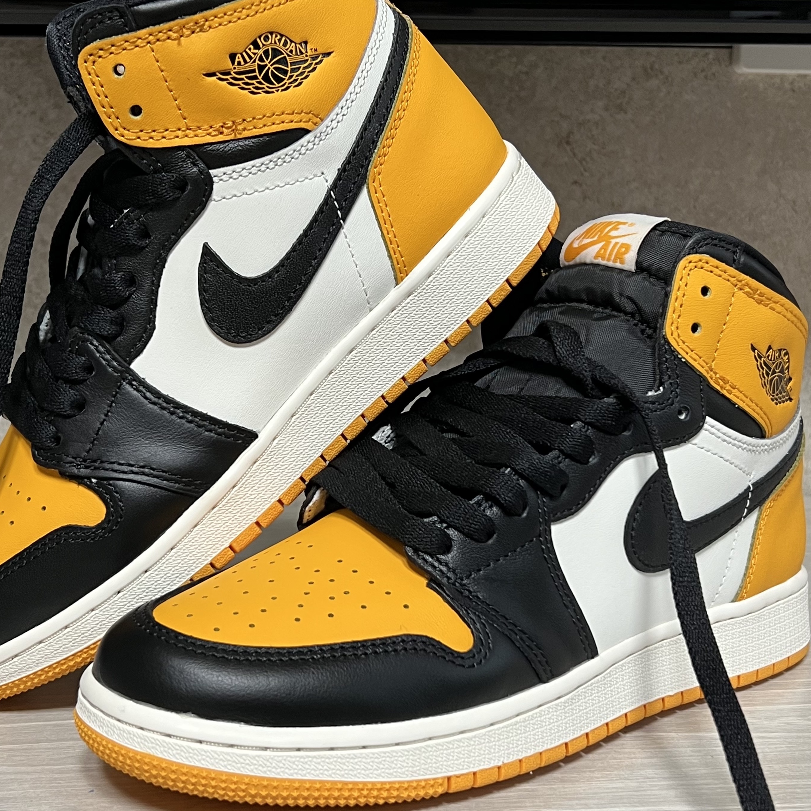Jordan 1 Retro High OG Taxi 착용 스타일 - 3
