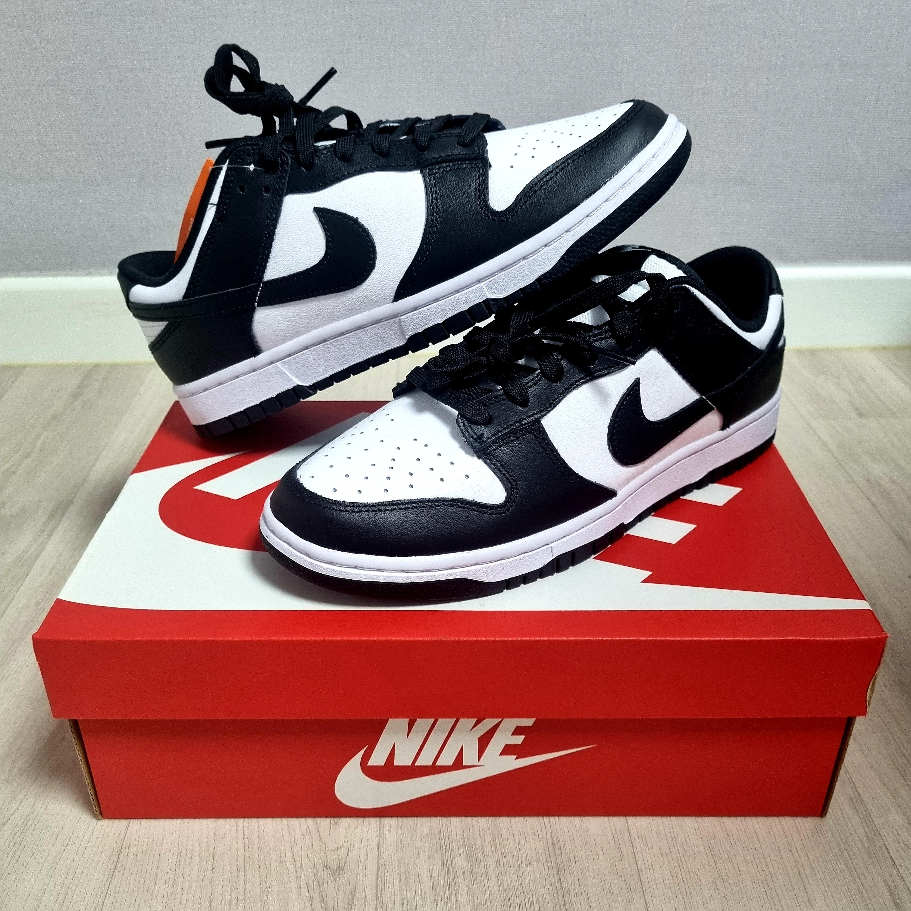 Nike Dunk Low Retro Black 착용 스타일