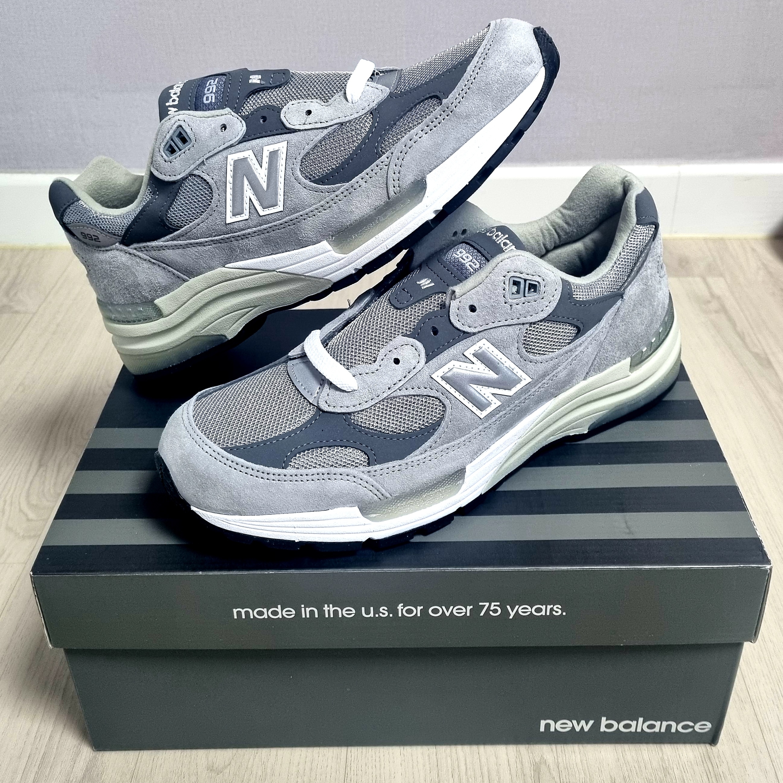 New Balance 992 Made in USA Grey - D Standard 착용 스타일
