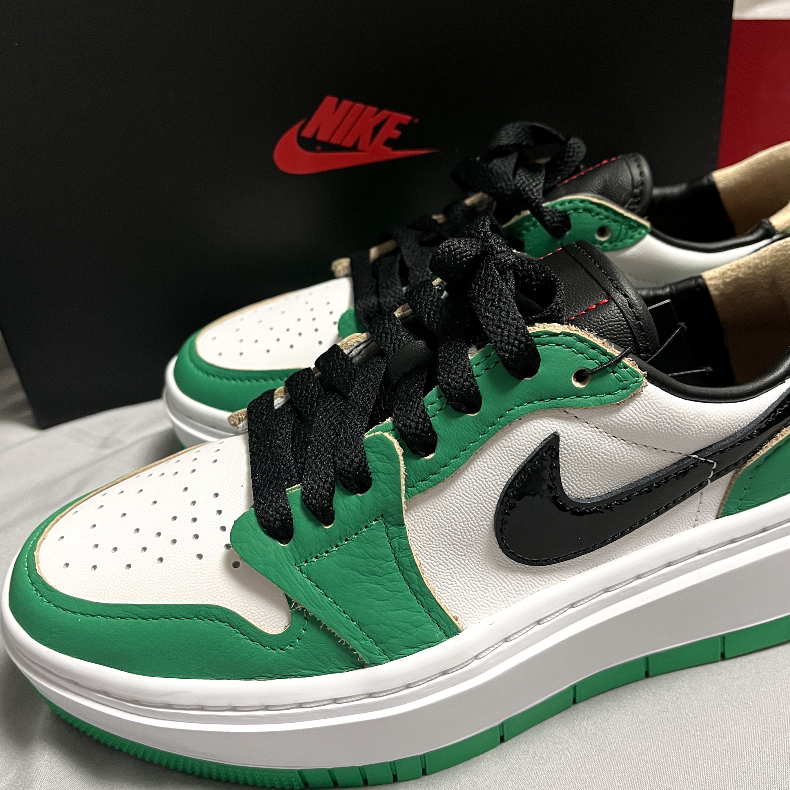 (W) Jordan 1 Elevate Low SE Lucky Green 착용 스타일