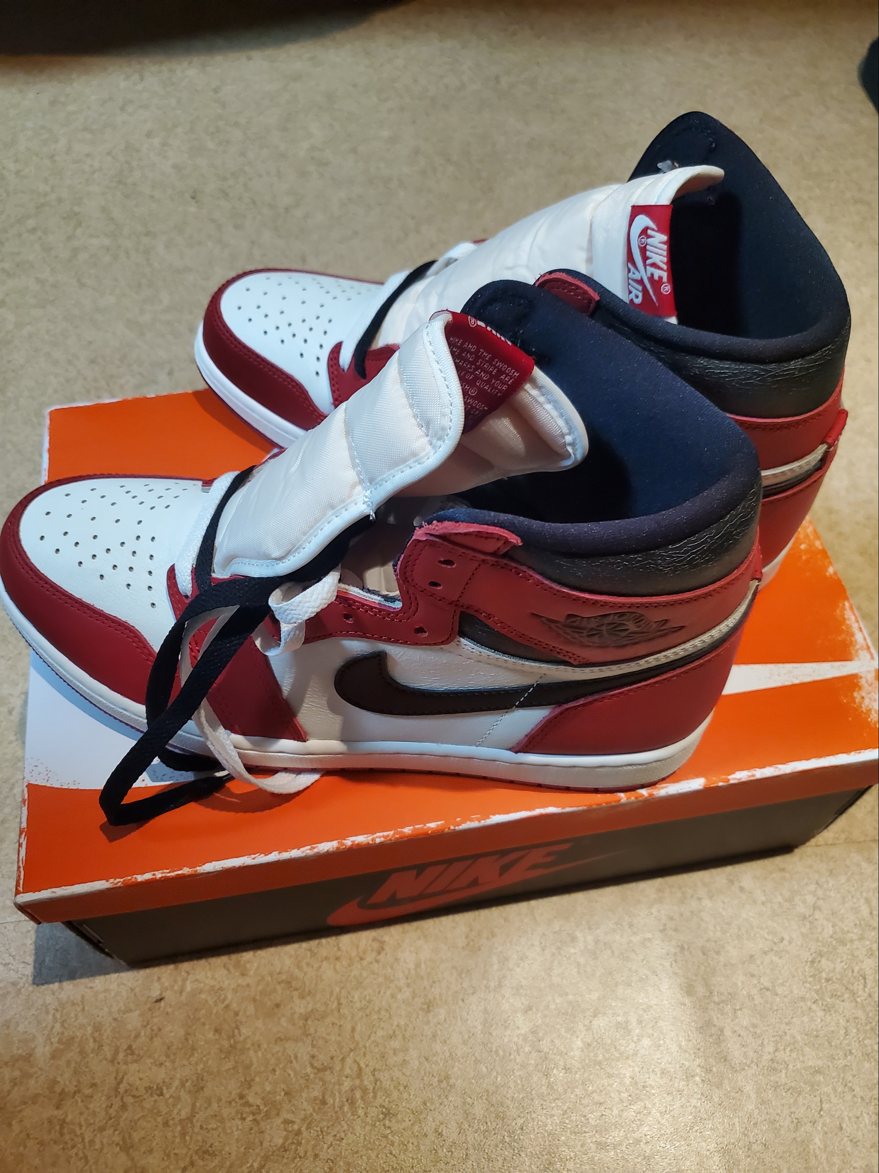 Jordan 1 Retro High OG Chicago 2022 착용 스타일 - 3