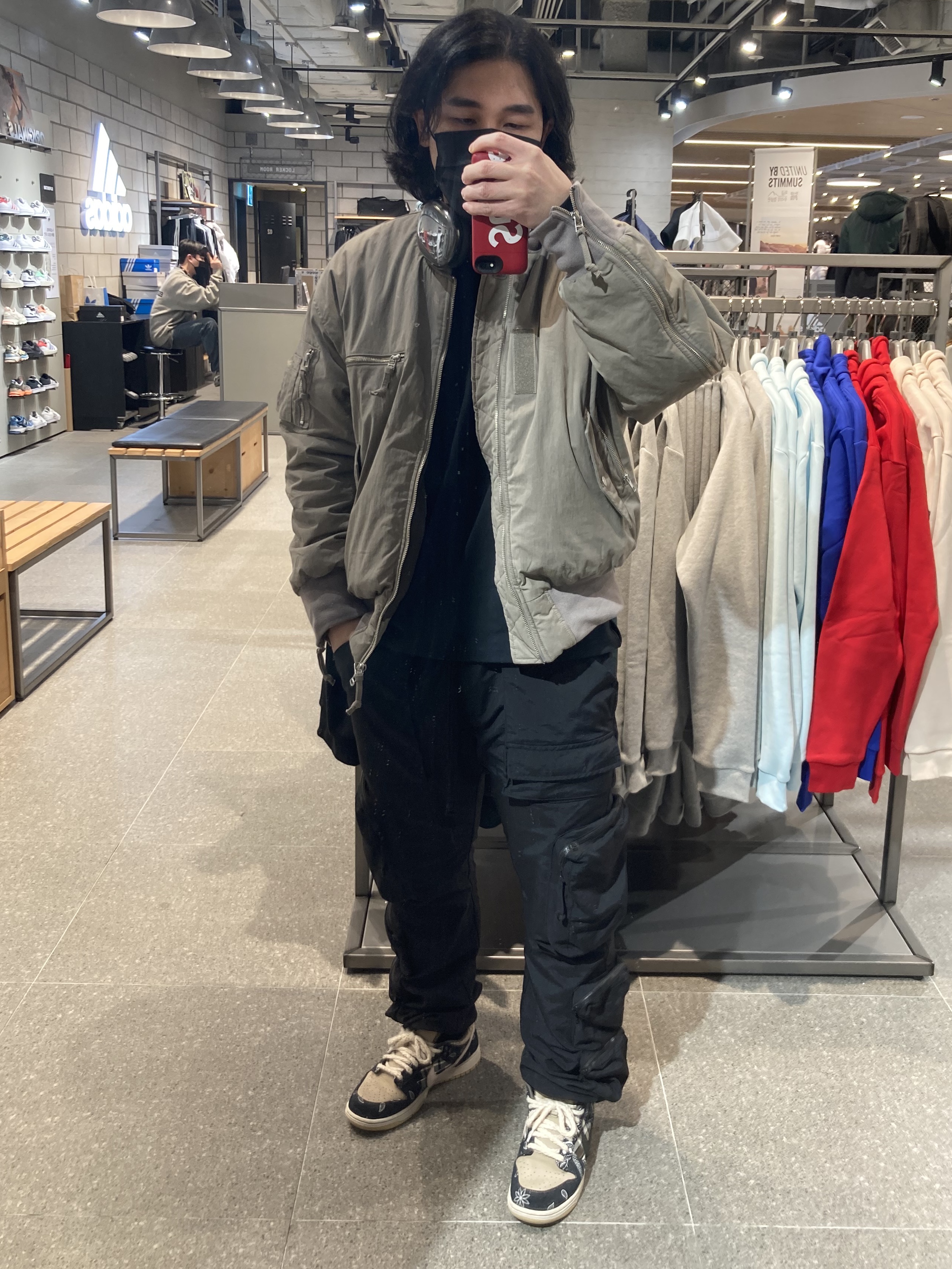 Nike x Travis Scott SB Dunk Low 착용 스타일