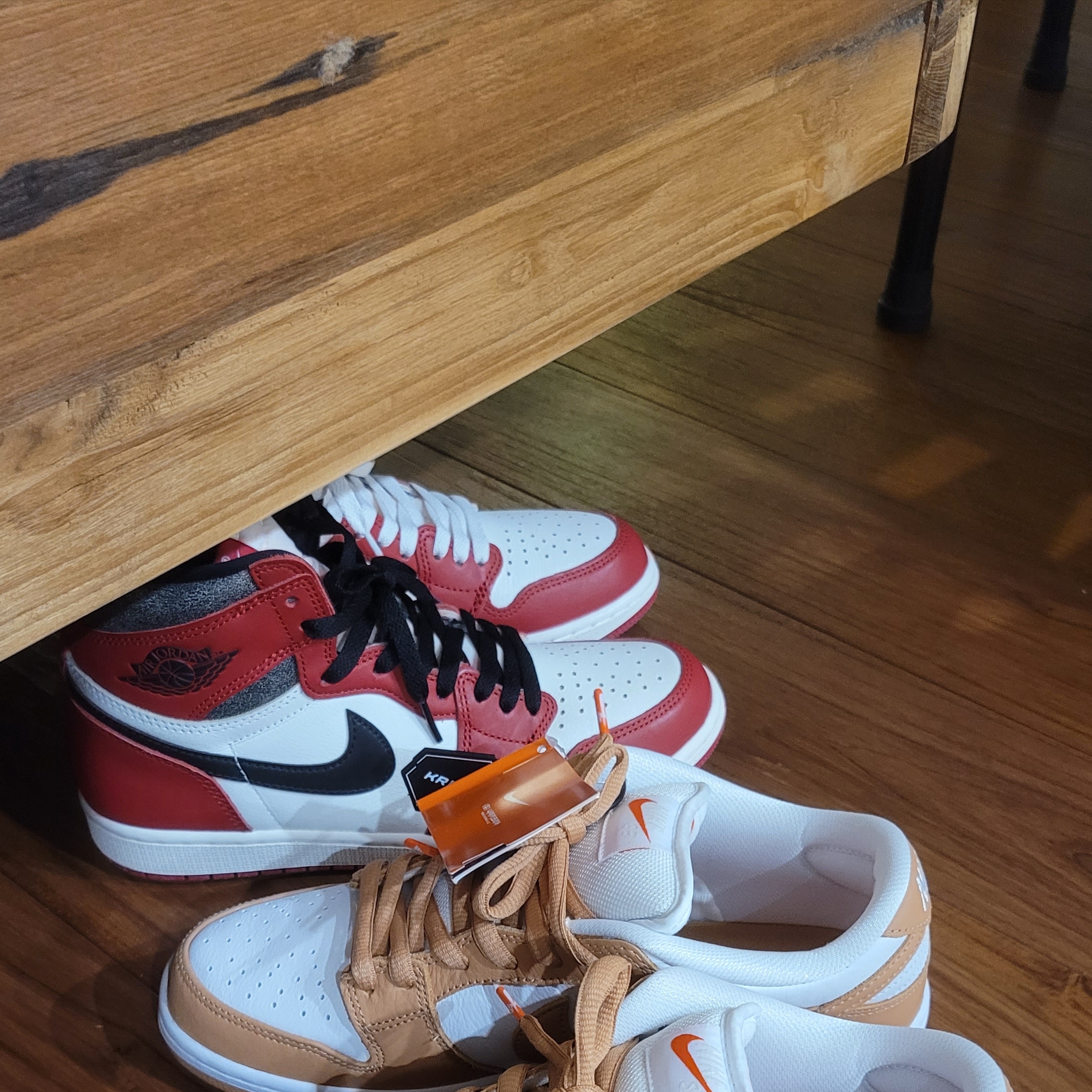 Jordan 1 Retro High OG Chicago 2022 착용 스타일 - 3