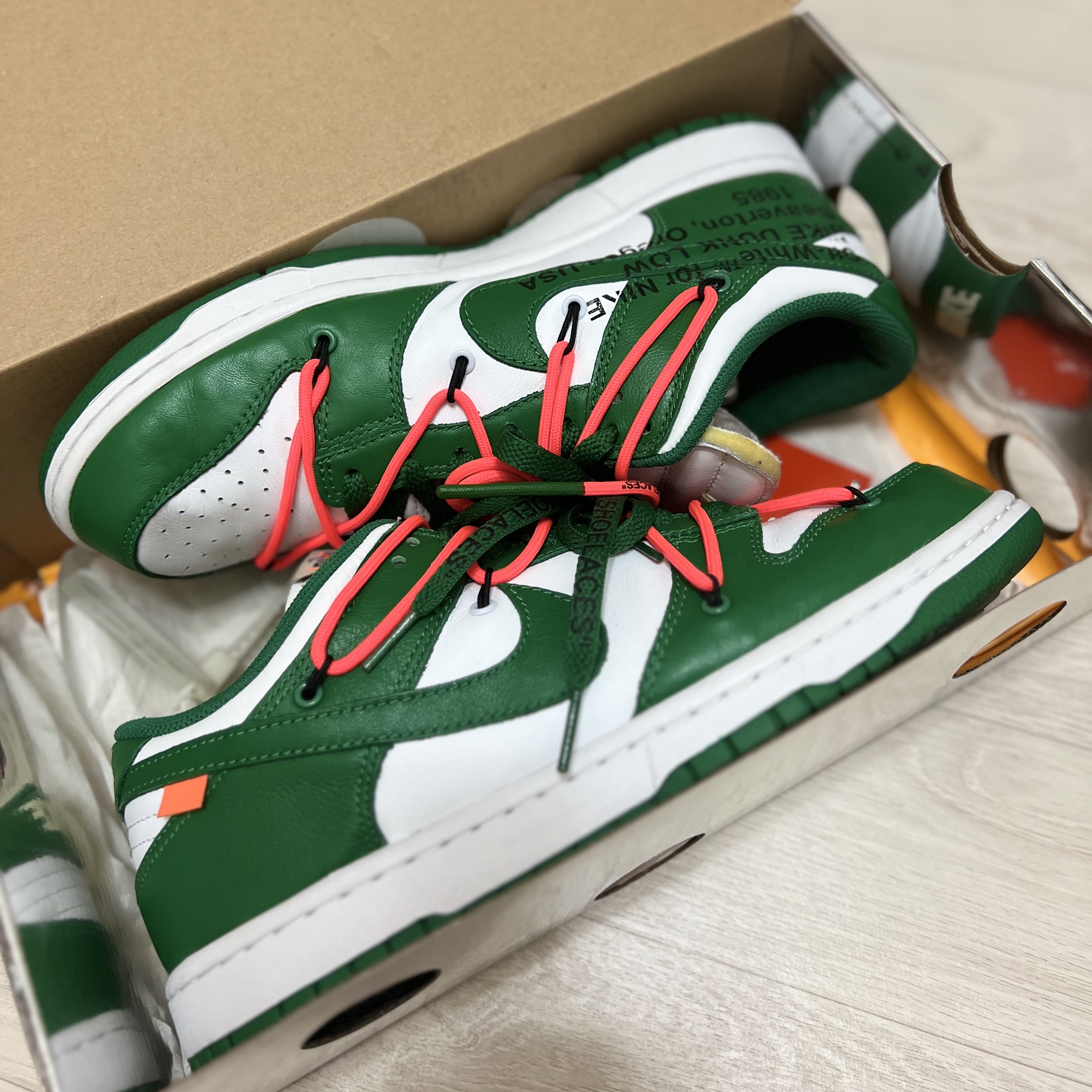 Nike x Off-White Dunk Low Pine Green 착용 스타일 - 3