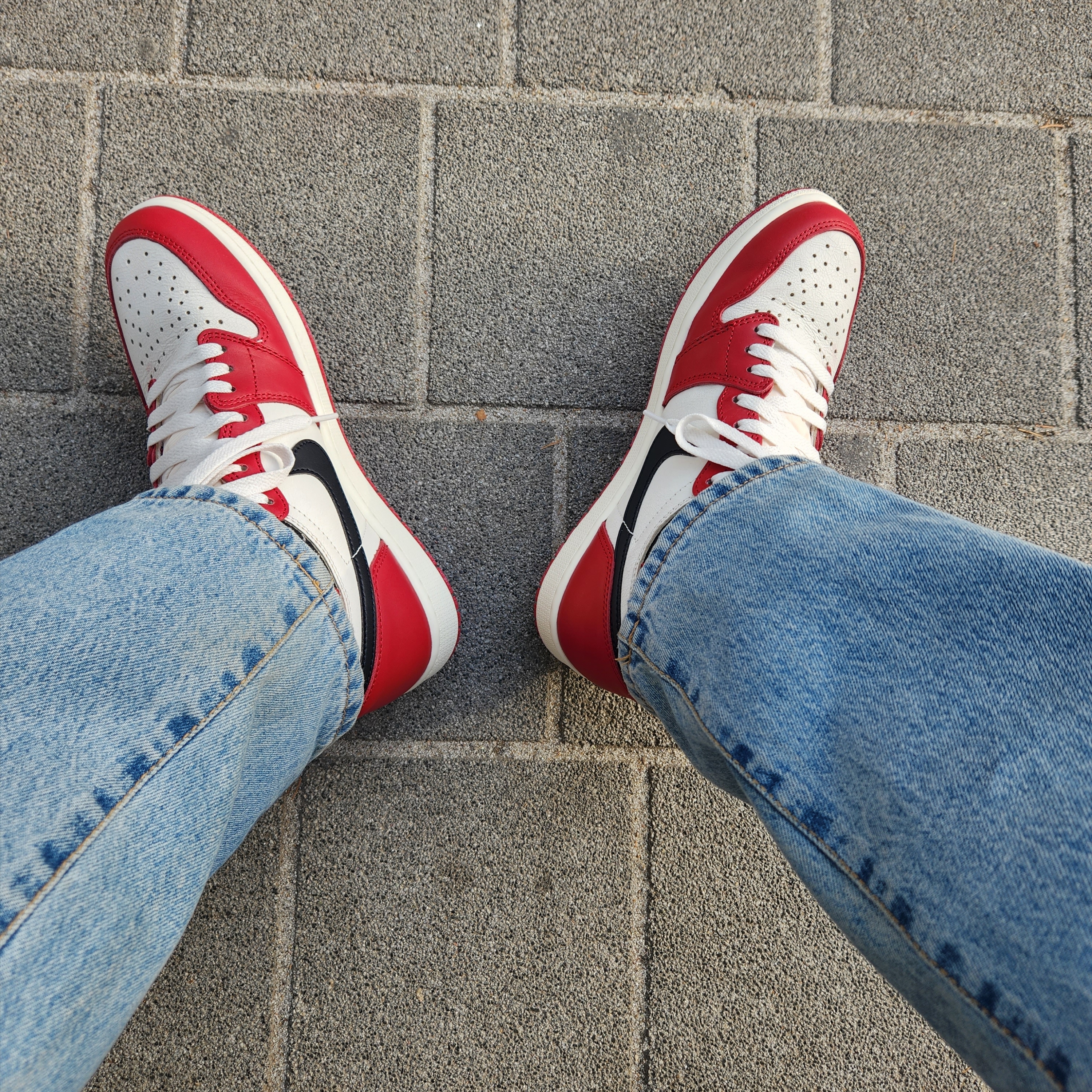 Jordan 1 Retro High OG Chicago 2022 착용 스타일 - 1