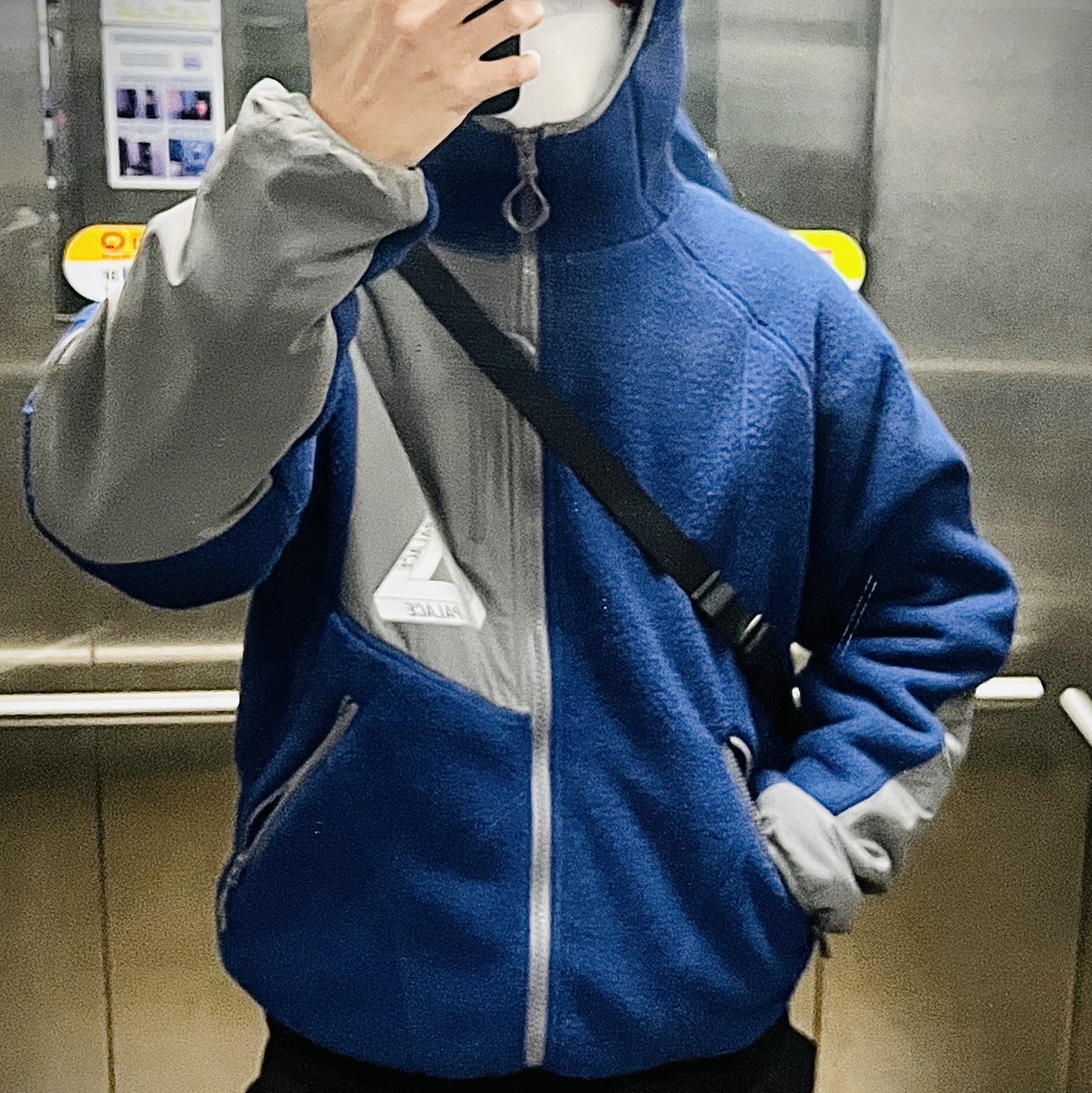 Palace Therma Hooded Fleece Jacket Blue - 22FW 착용 스타일
