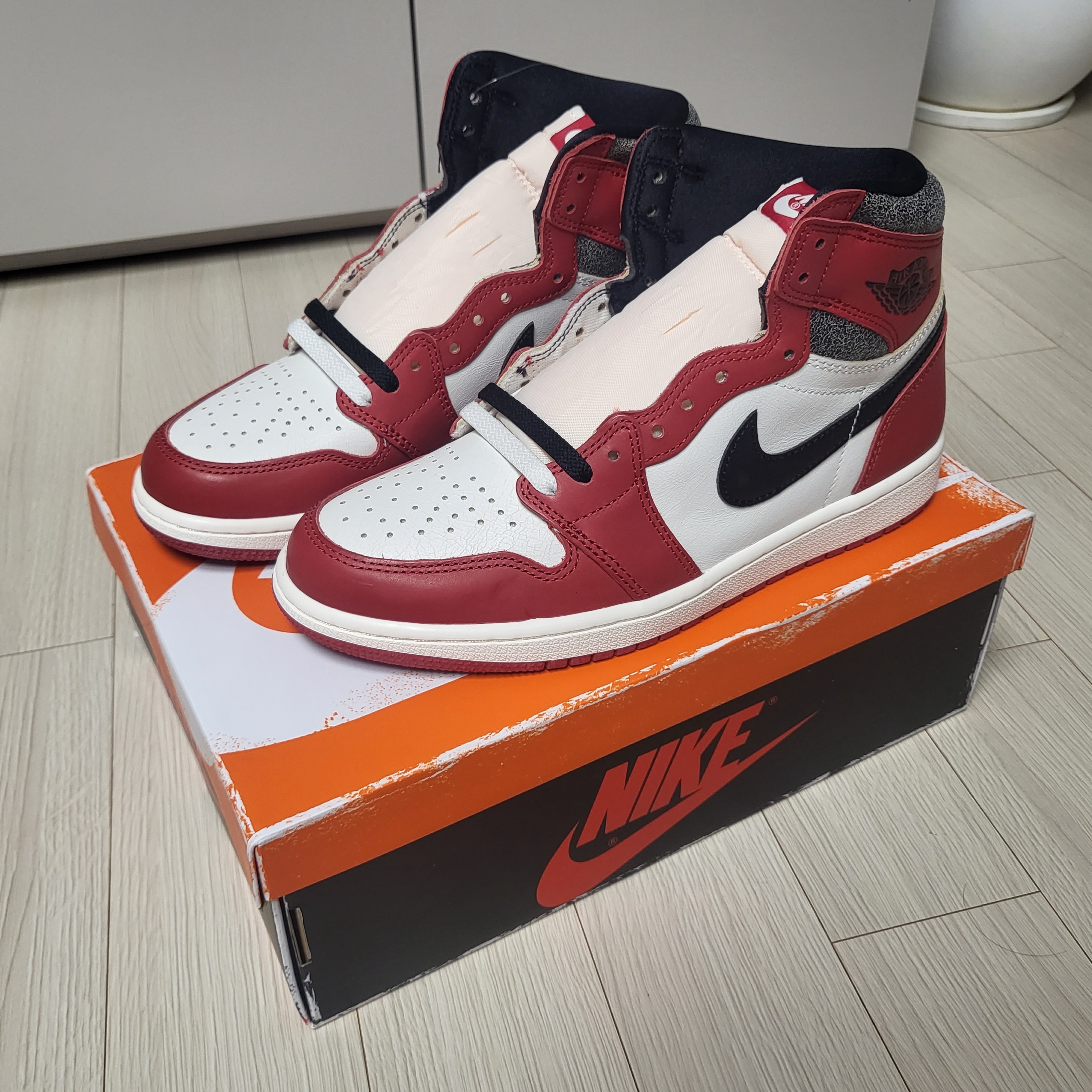 Jordan 1 Retro High OG Chicago 2022 착용 스타일 - 3