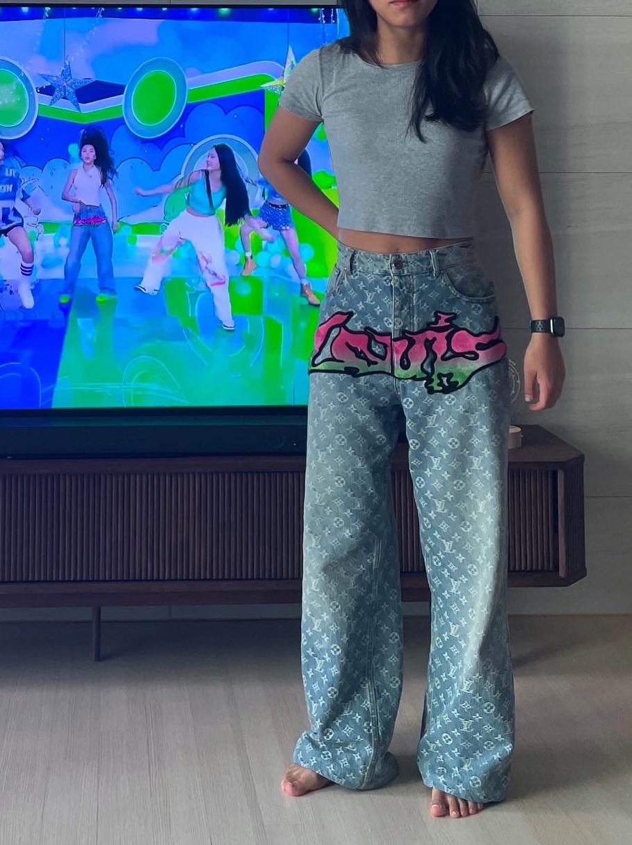 Louis Vuitton Baggy Denim Pants Indigo 착용 스타일 - 2