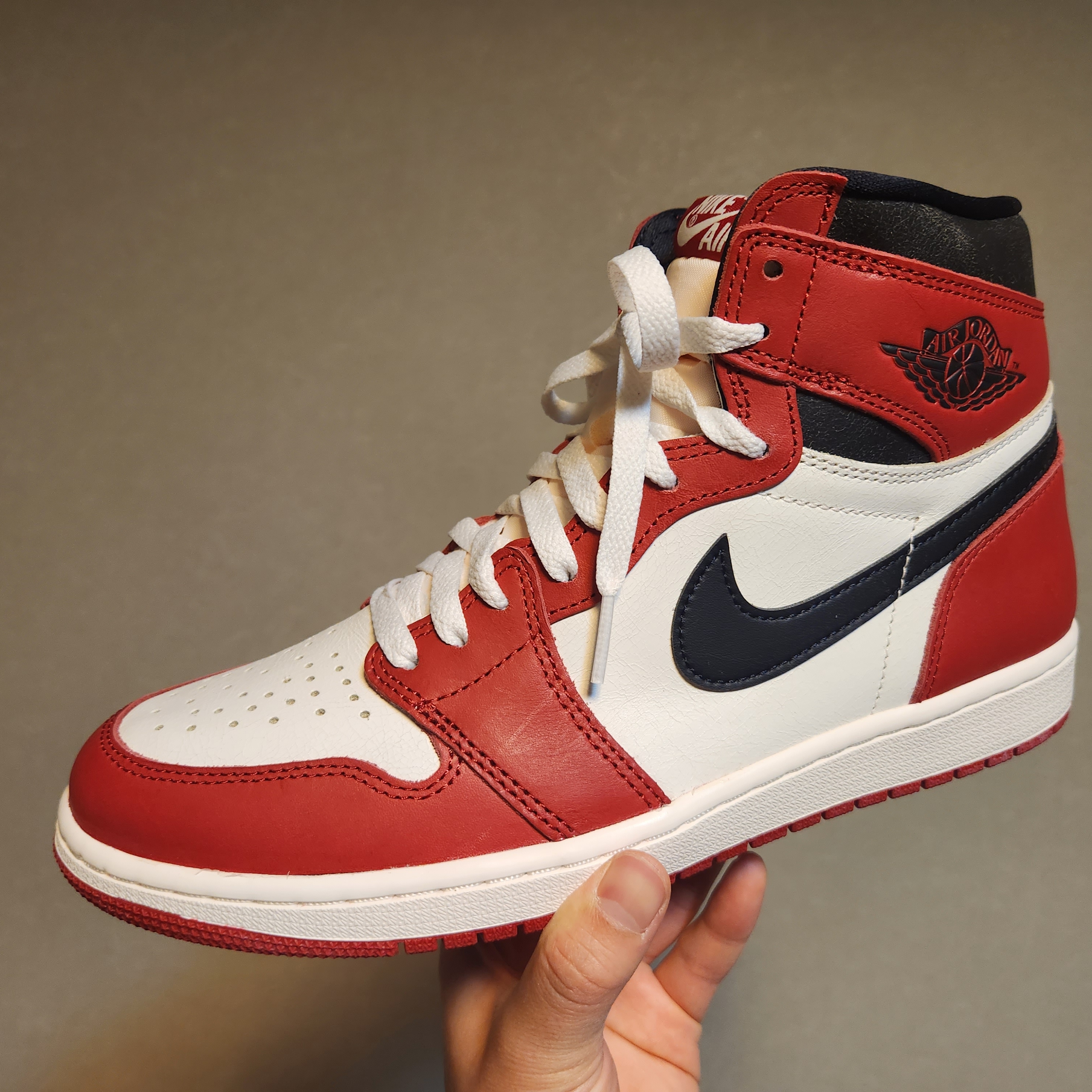 Jordan 1 Retro High OG Chicago 2022 착용 스타일 - 1