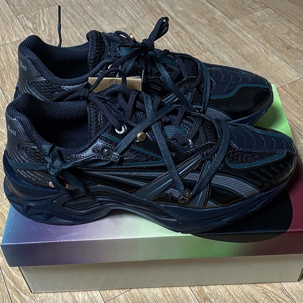 Asics x Andersson Bell HN2-S Protoblast Black 착용 스타일