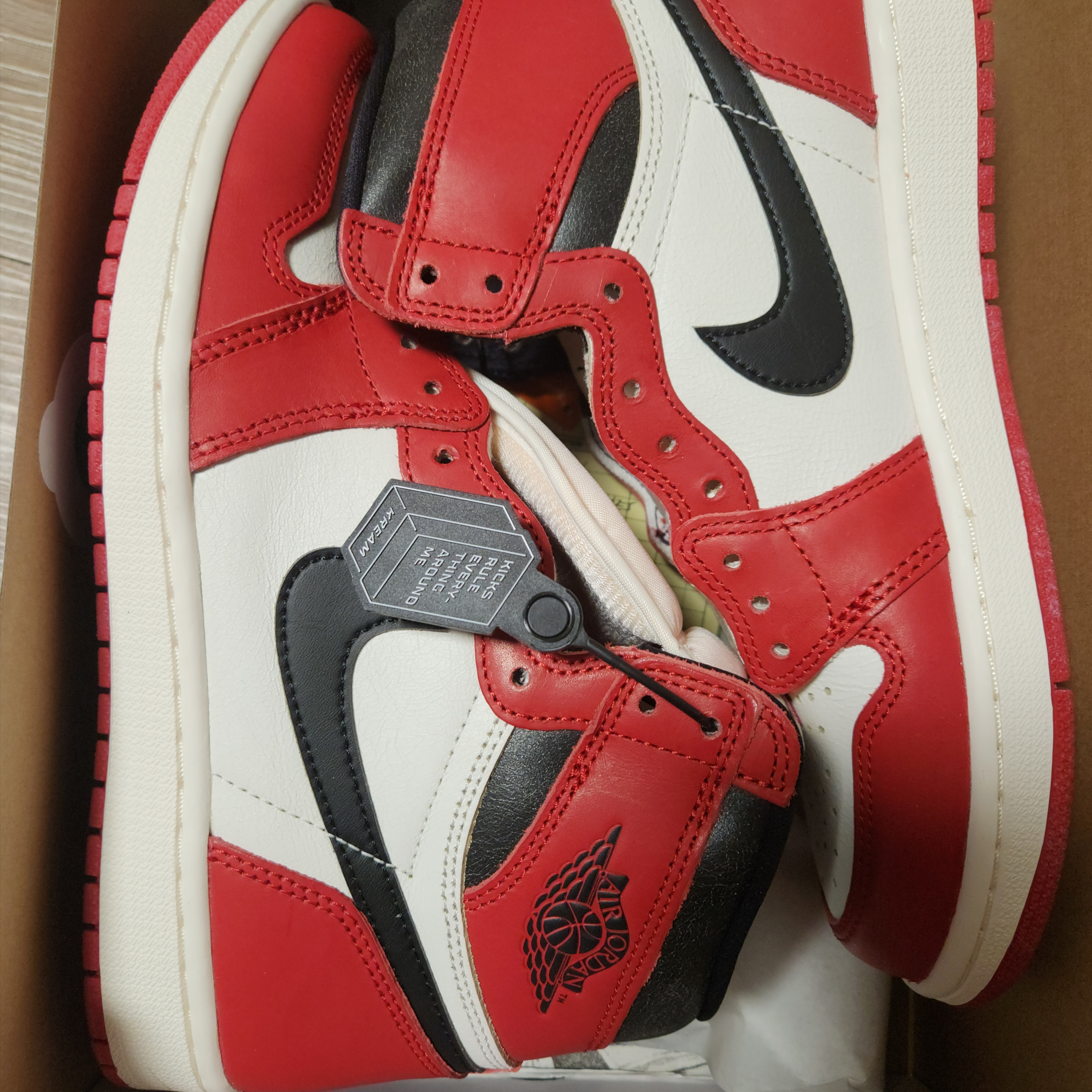 Jordan 1 Retro High OG Chicago 2022 착용 스타일