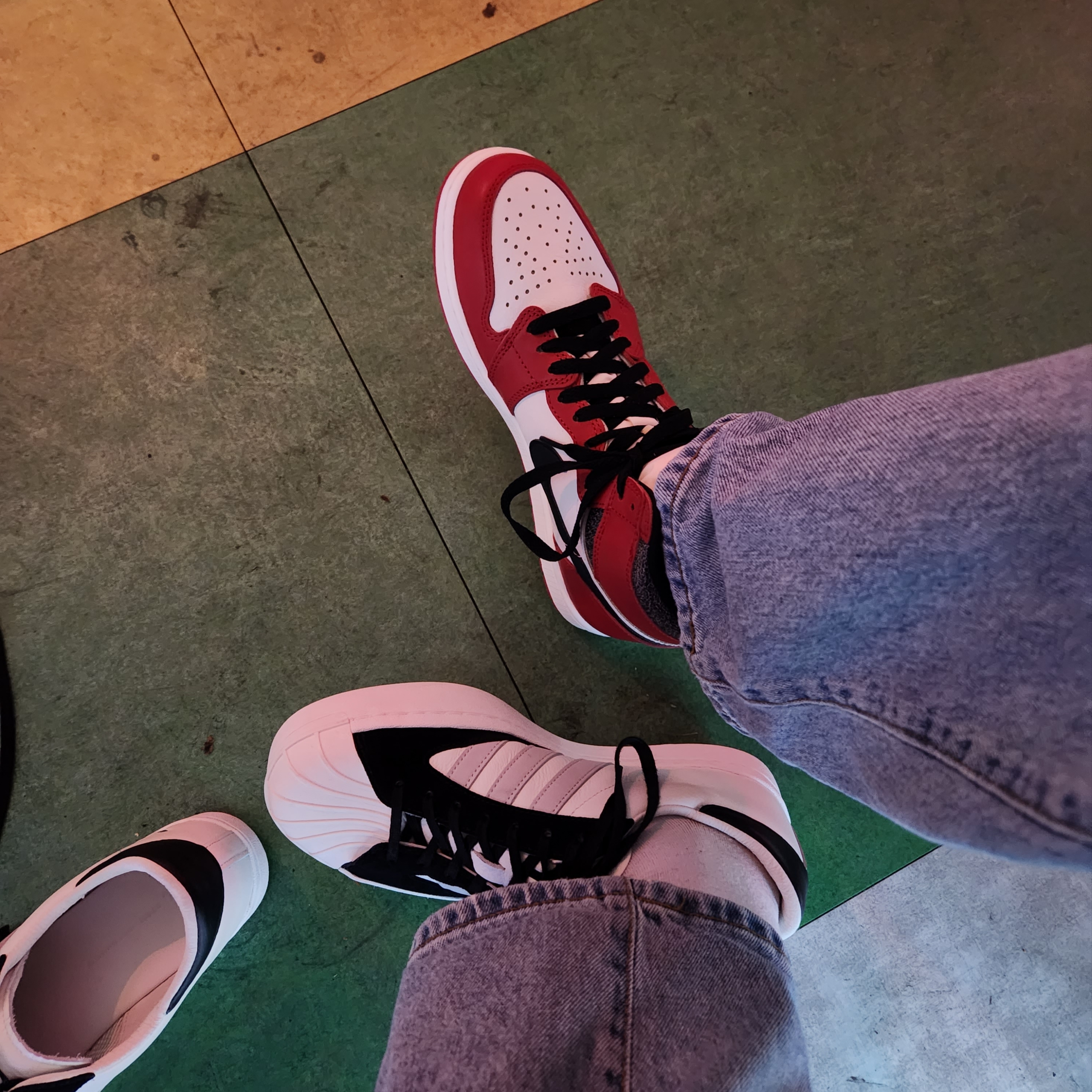 Y-3 Yohji Star White, Jordan 1 Retro High OG Chicago 2022 착용 스타일