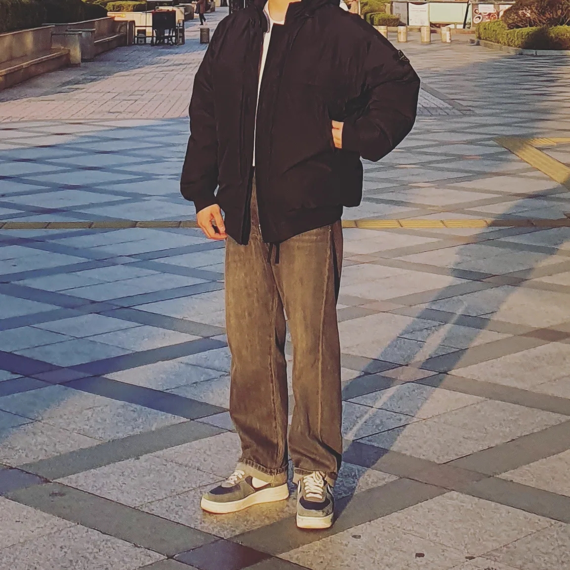 Stone Island 40826 Micro Reps Down Hooded Blouson Black - 20FW 착용 스타일 - 2