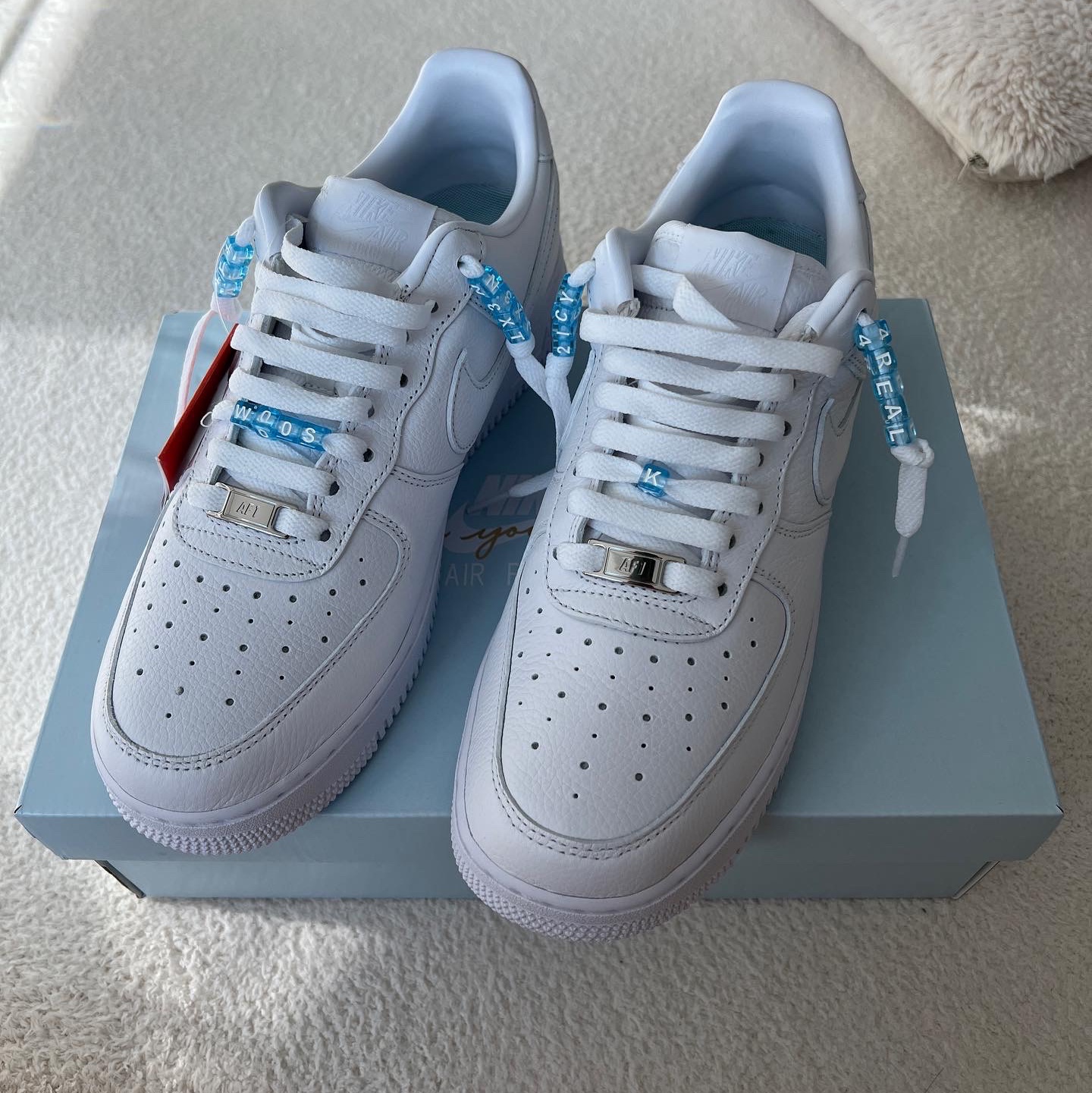 Nike x Drake Nocta Air Force 1 Low SP Certified Lover Boy White 착용 스타일 - 1