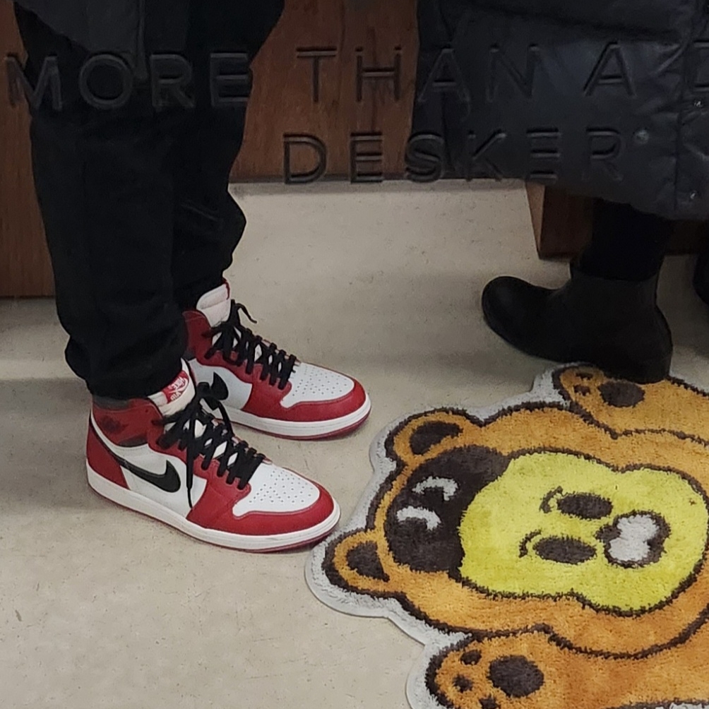 Jordan 1 Retro High OG Chicago 2022 착용 스타일 - 2