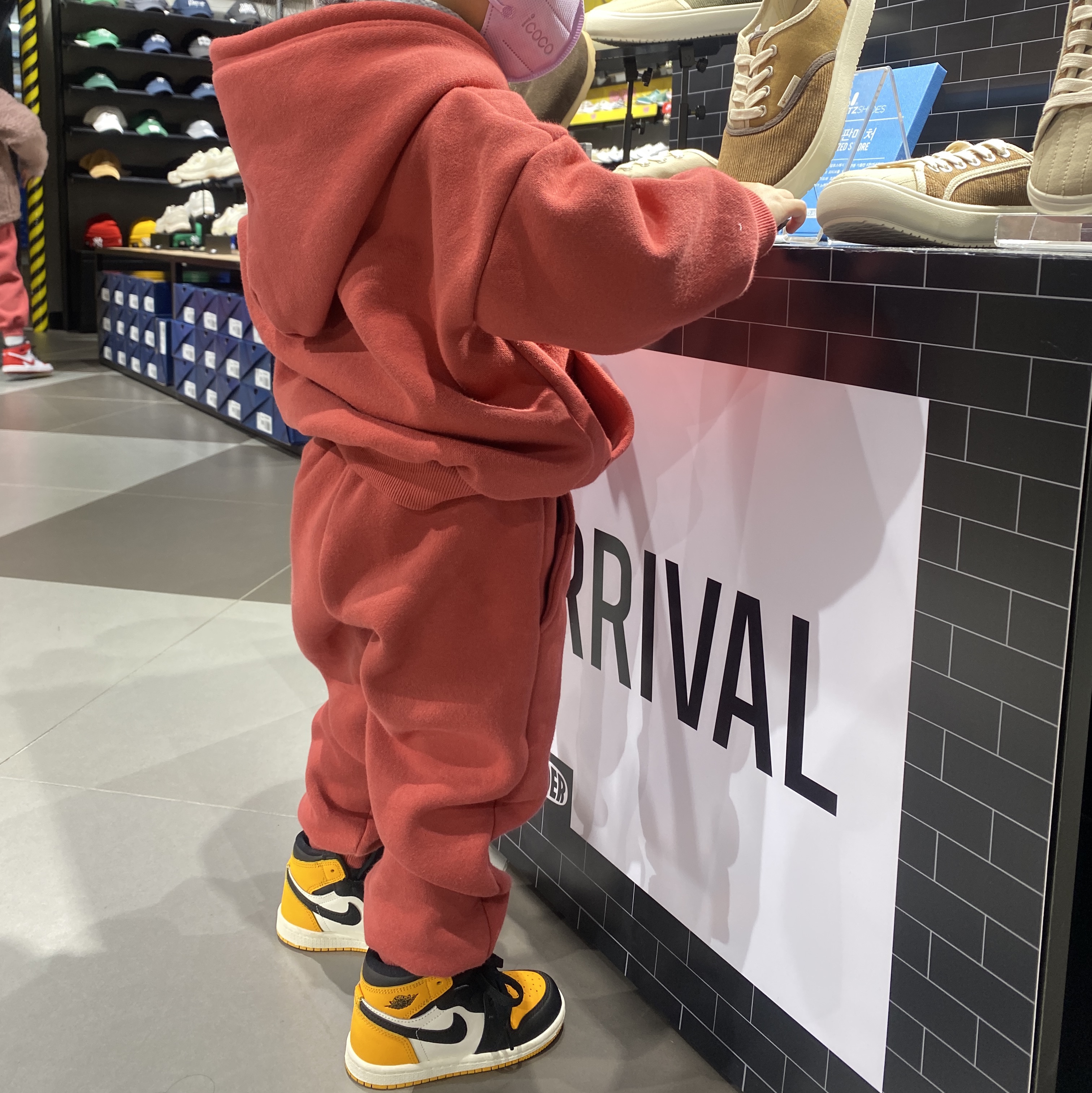 (TD) Jordan 1 Retro High OG Taxi 착용 스타일