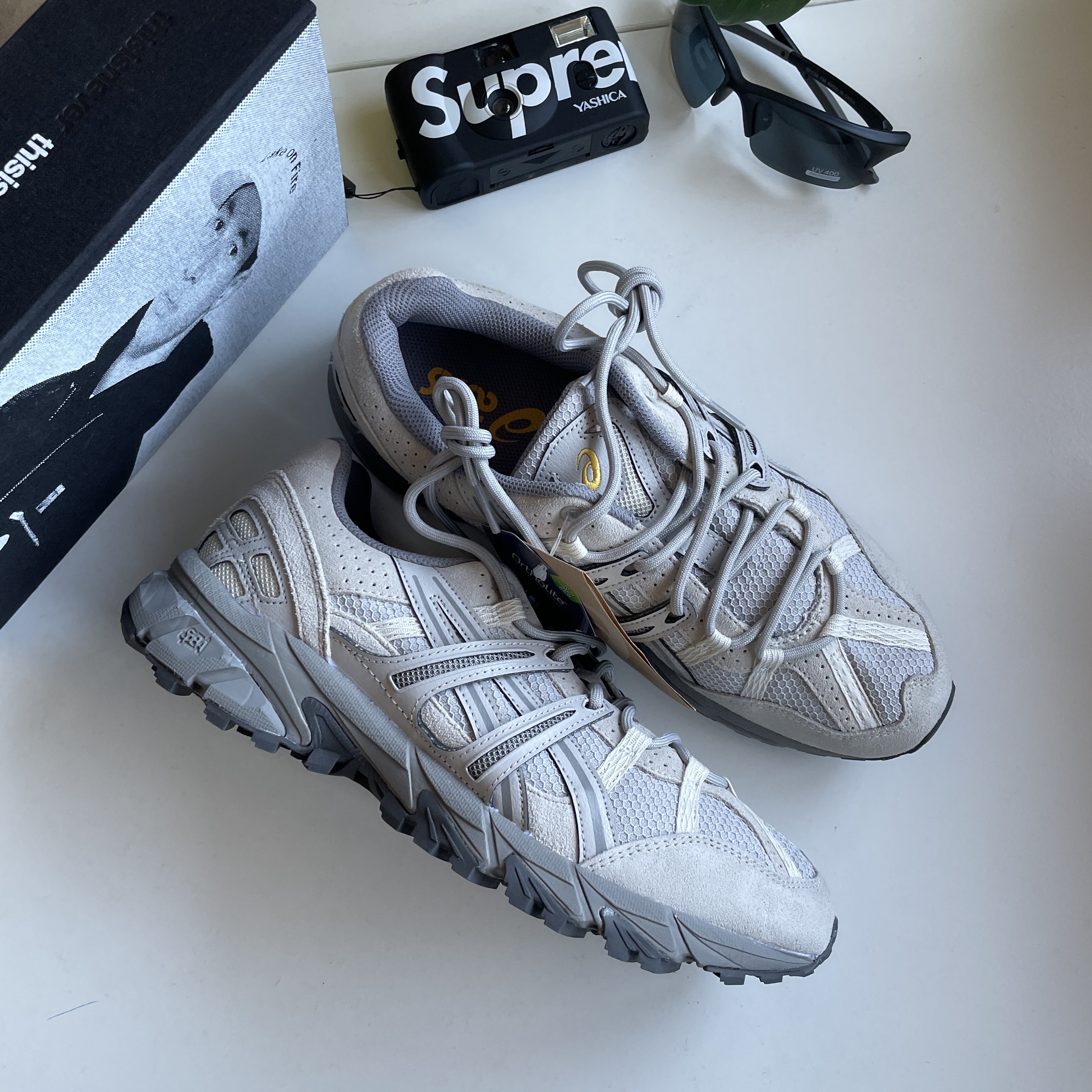 Asics Gel-Sonoma 15-50 Oyster Grey 착용 스타일 - 1