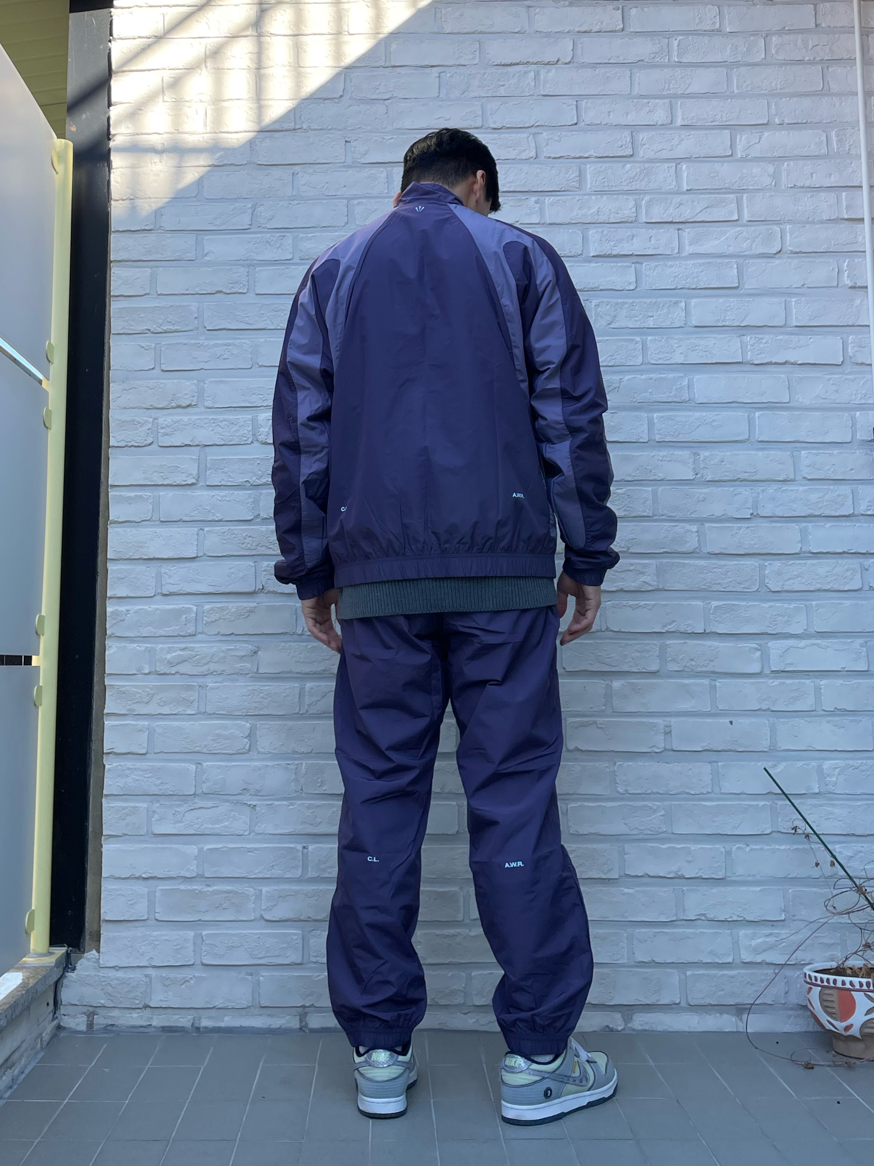 Nike x Drake Nocta NRG Nylon Track Jacket Dark Raisin - US/EU, Nike x Drake Nocta NRG Nylon Track Pants Dark Raisin - US/EU 착용 스타일