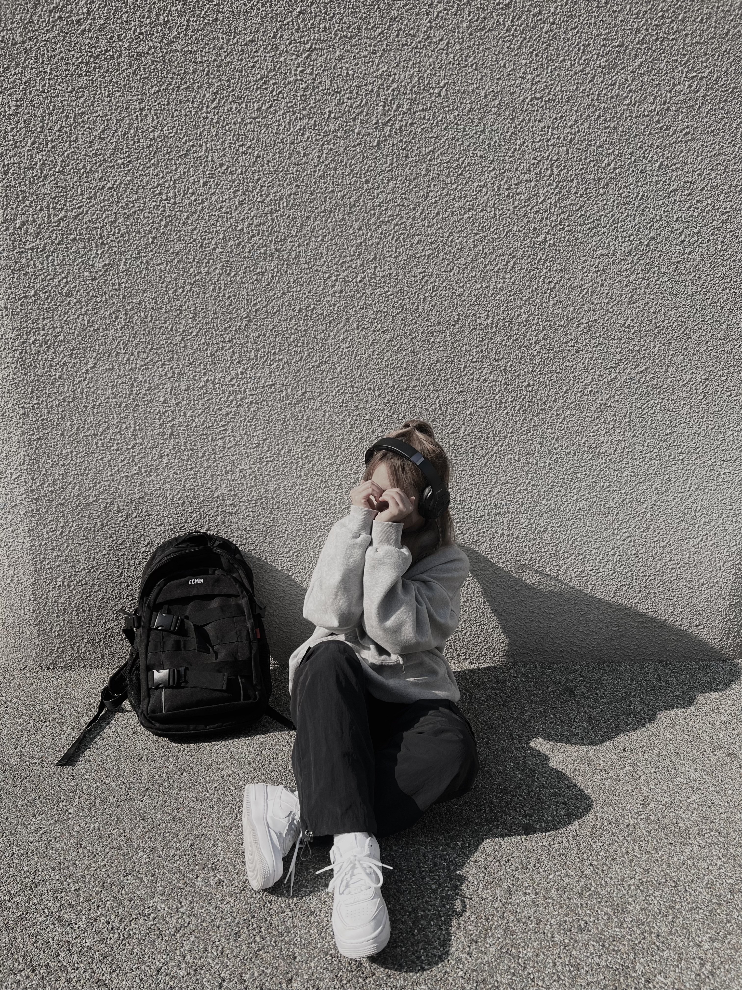 (W) Nike Air Force 1 Shadow Triple White 착용 스타일 - 4