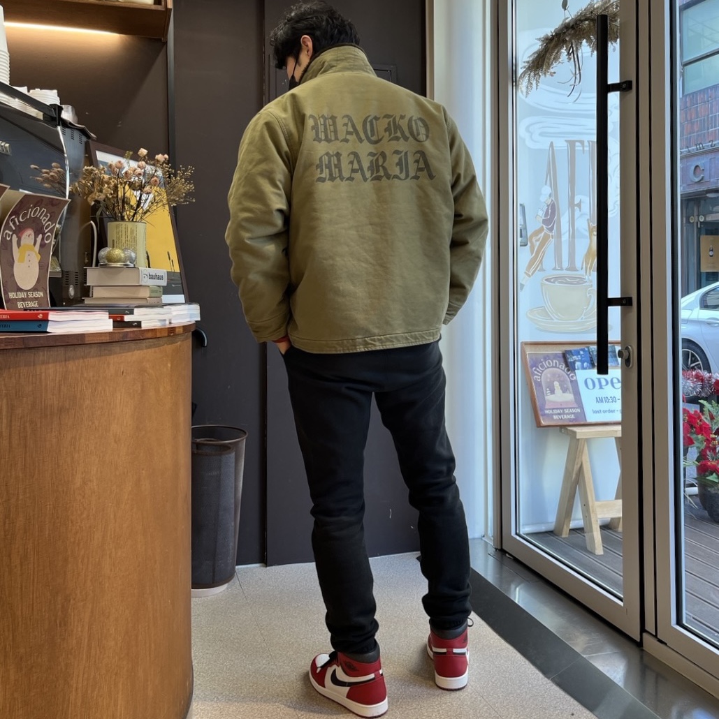 Jordan 1 Retro High OG Chicago 2022, Essentials The Core Collection Sweatpants Black 착용 스타일