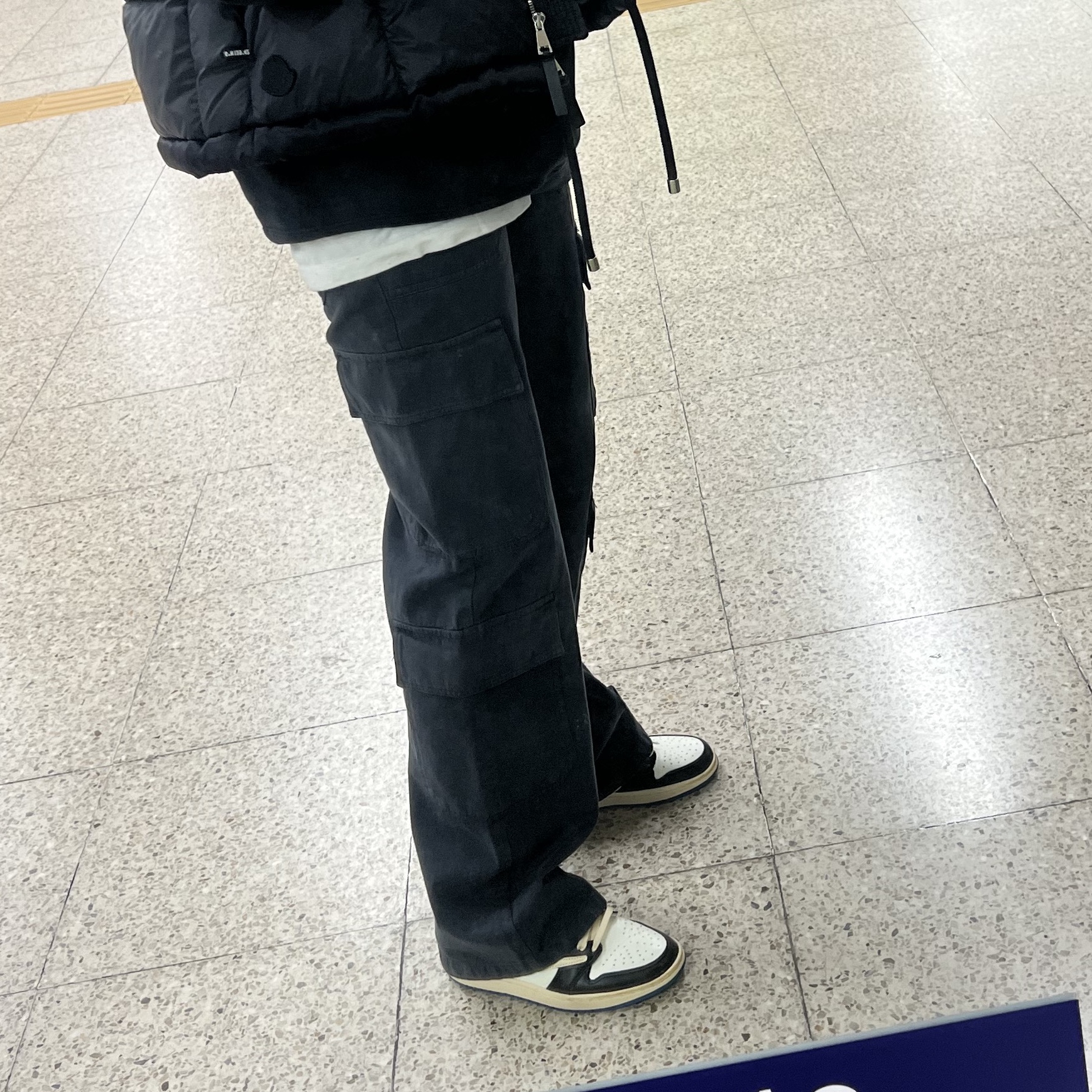 Jordan 1 x Travis Scott x Fragment Retro Low OG SP Military Blue 착용 스타일