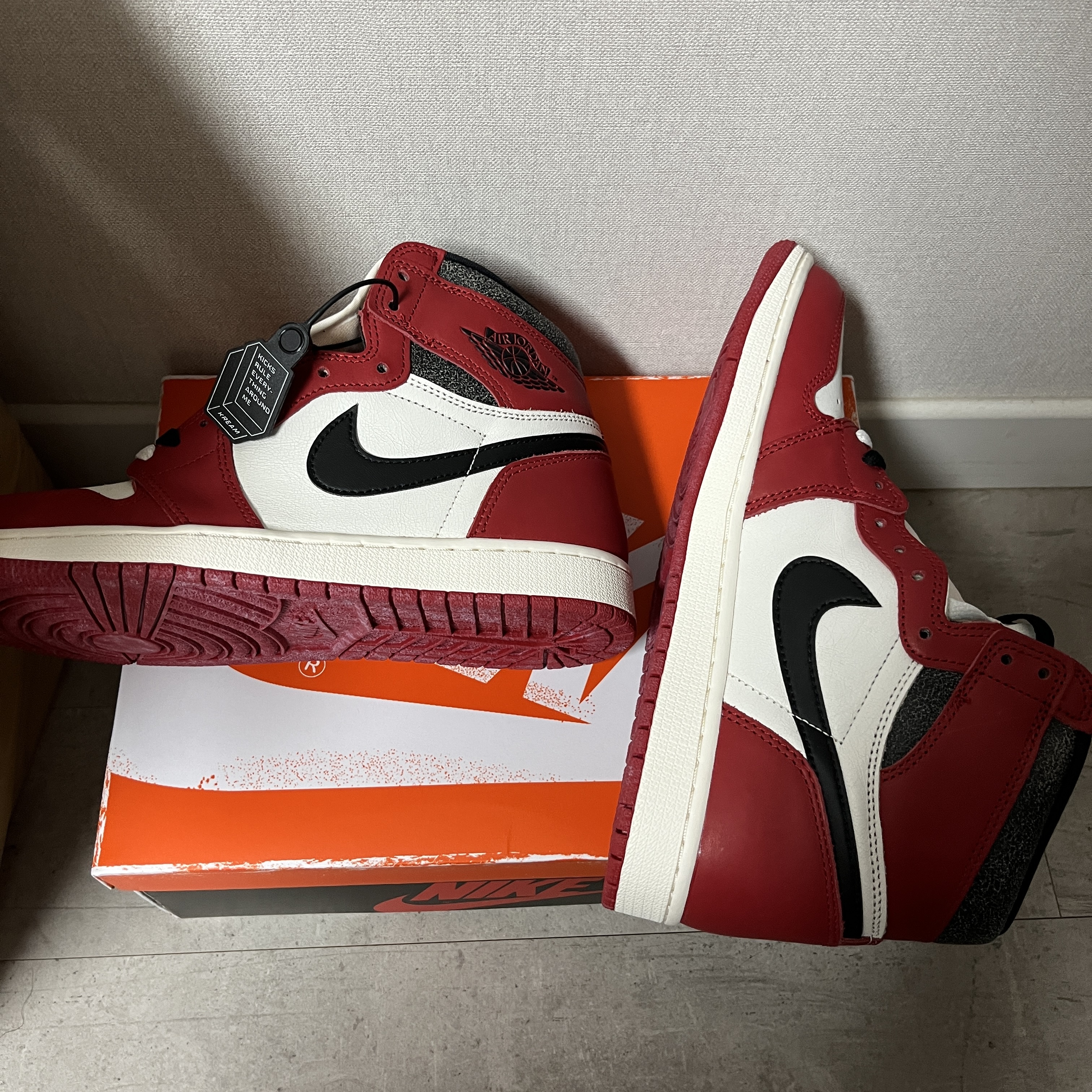 Jordan 1 Retro High OG Chicago 2022 착용 스타일 - 2
