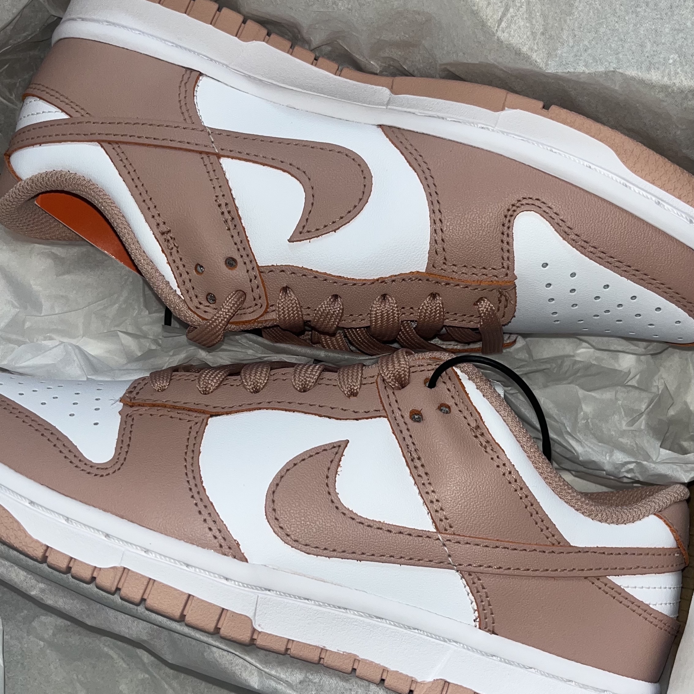 (W) Nike Dunk Low Rose Whisper 착용 스타일