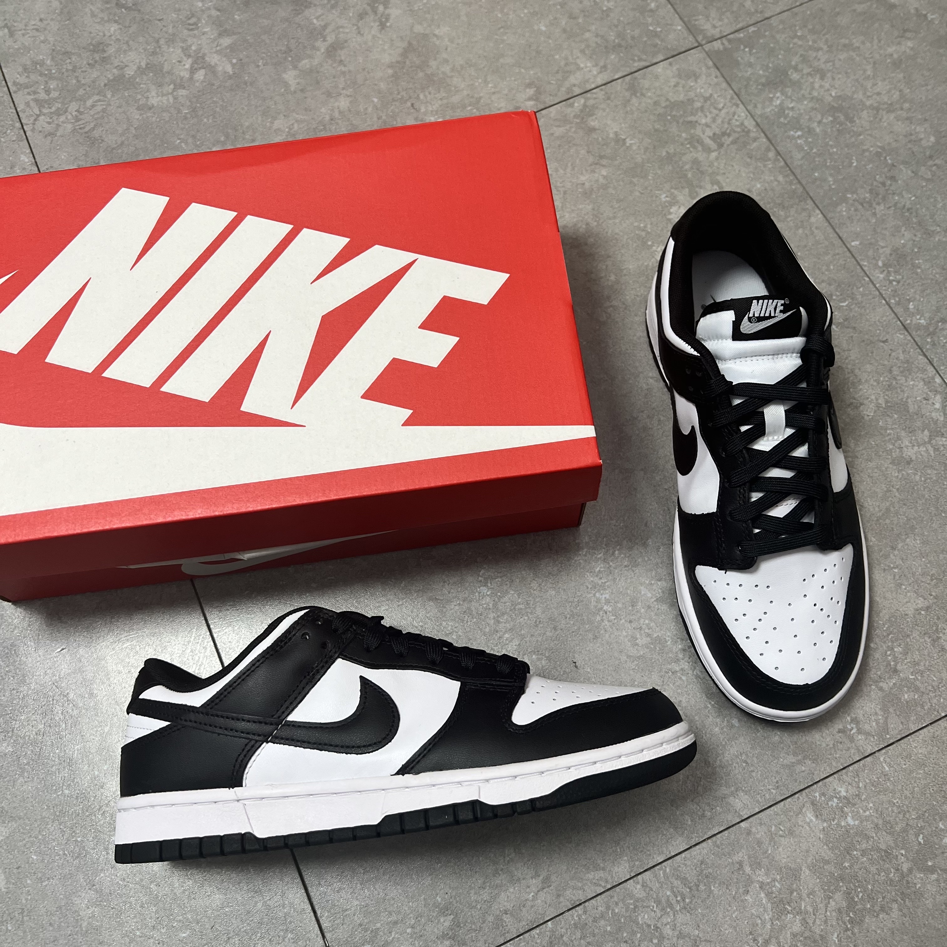 Nike Dunk Low Retro Black 착용 스타일