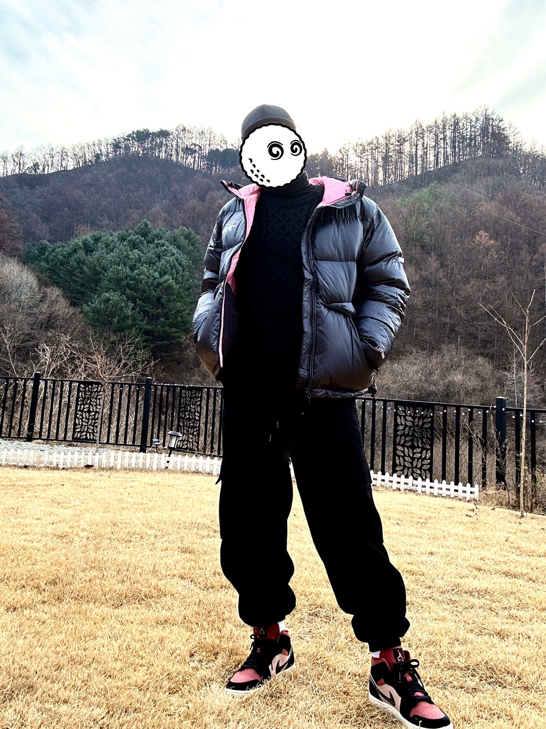 Stussy Micro Ripstop Down Parka Black, Prada Re-Nylon Baseball Cap Black 착용 스타일 - 1