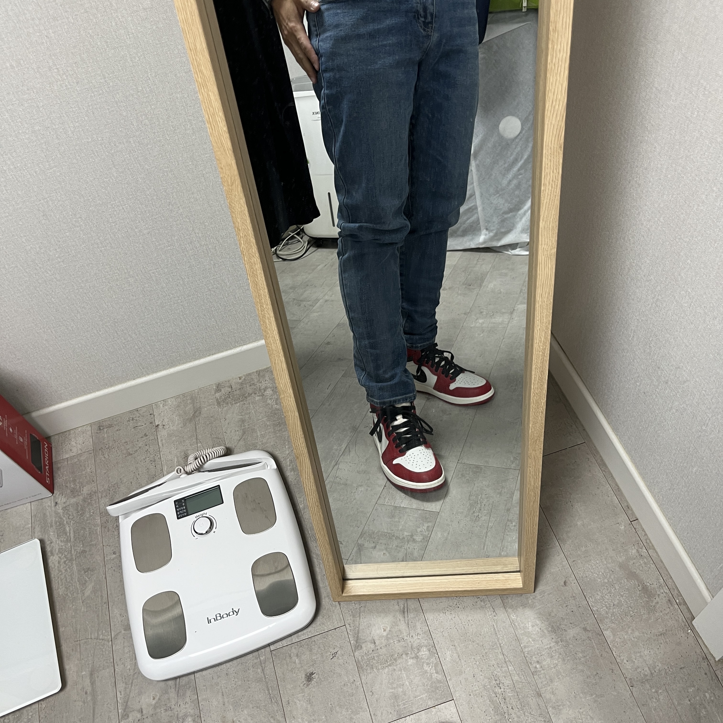 Jordan 1 Retro High OG Chicago 2022 착용 스타일 - 5
