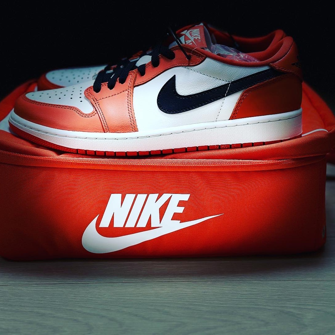 Jordan 1 Low OG Starfish 착용 스타일 - 1