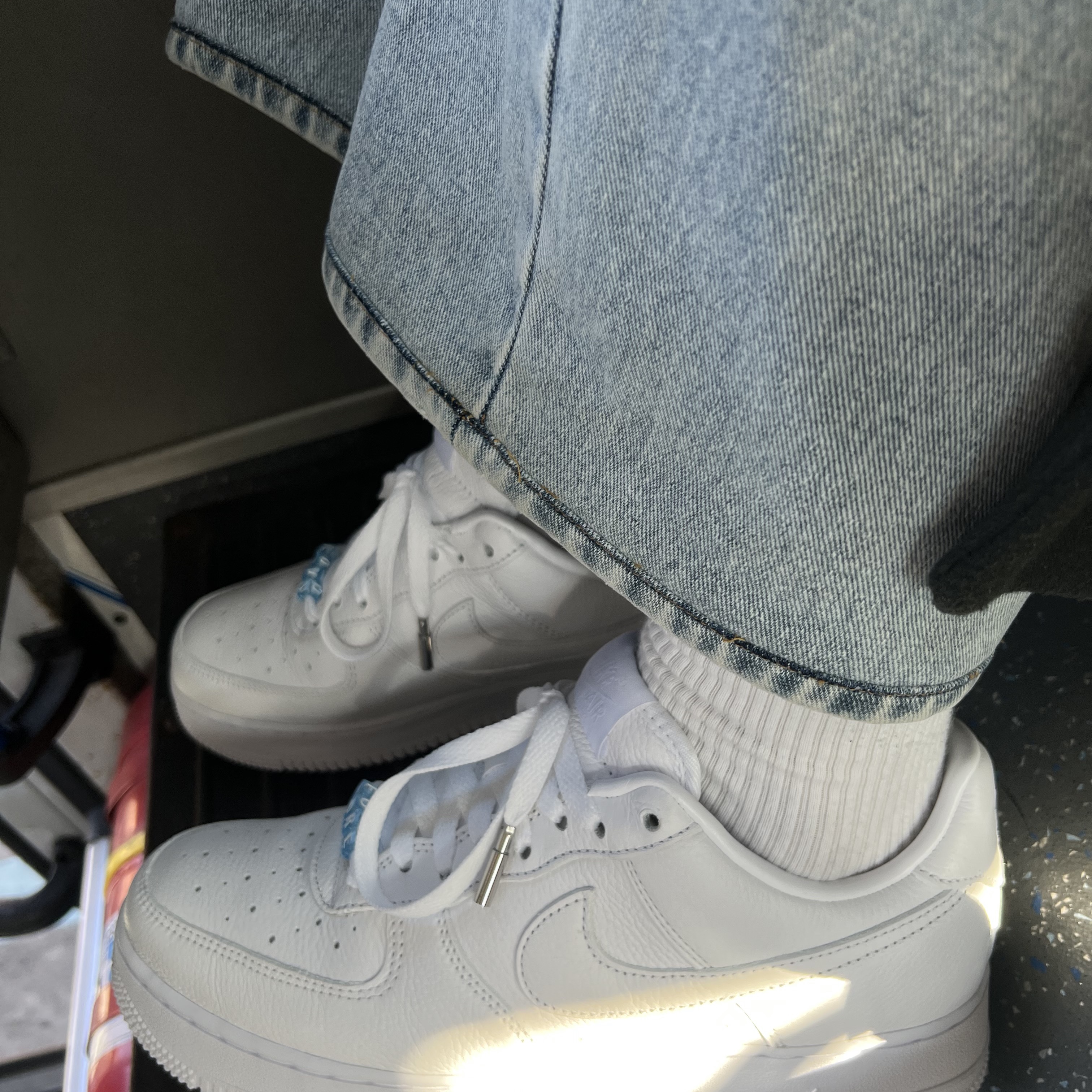 Nike x Drake Nocta Air Force 1 Low SP Certified Lover Boy White 착용 스타일